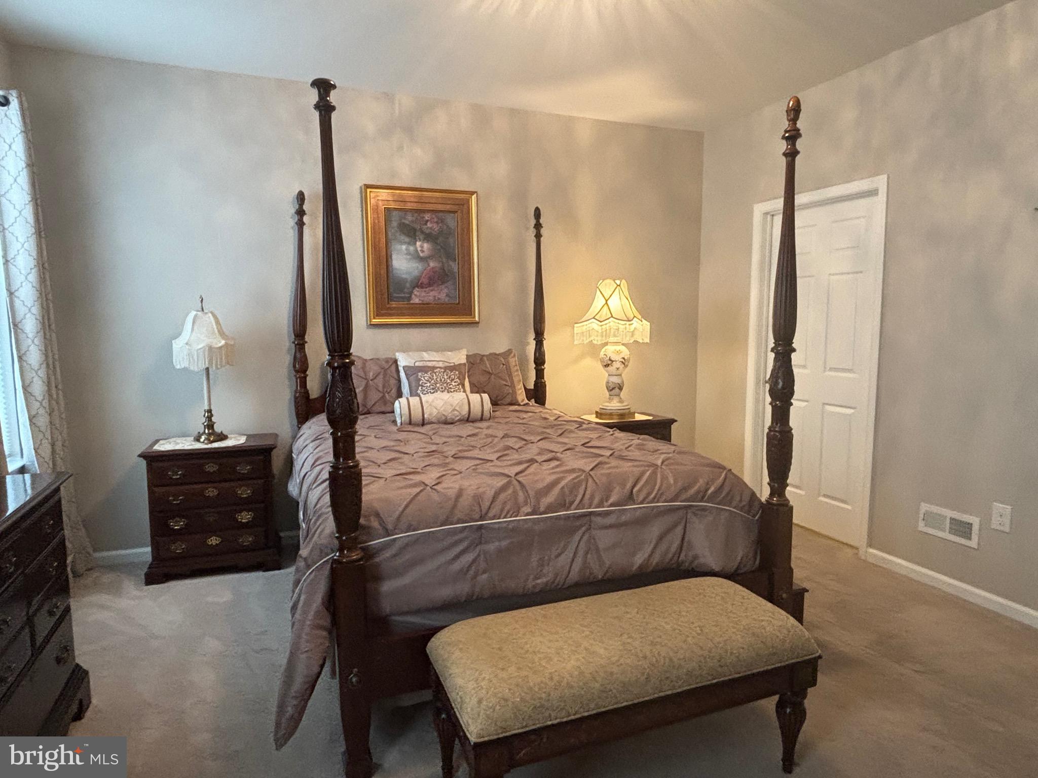 ARBOURS AT EAGLE POINT - Residential