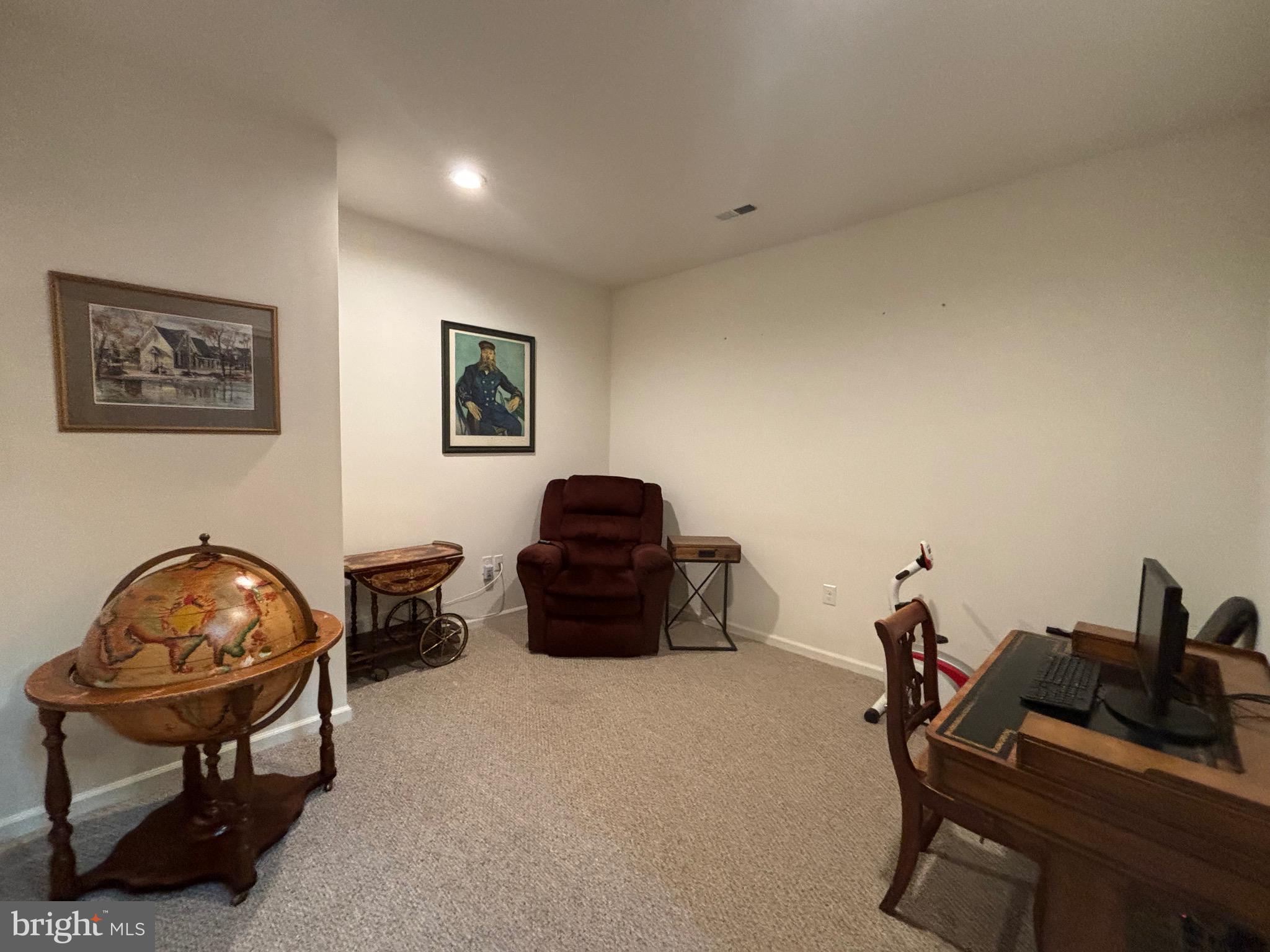 ARBOURS AT EAGLE POINT - Residential