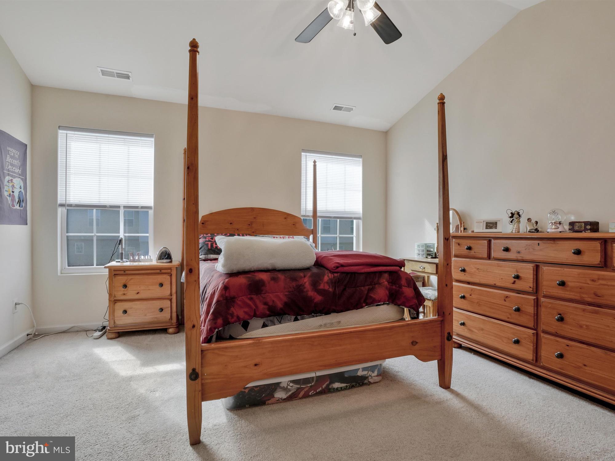 SALEM RUN - Residential