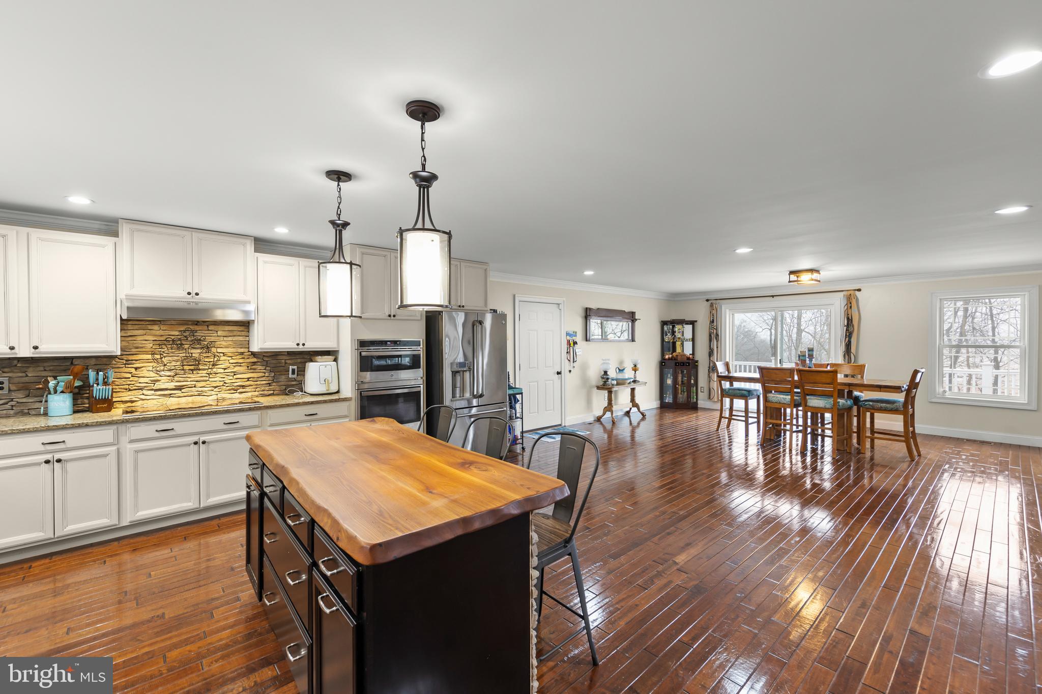 ESTATES AT CLAYTONS REST - Residential