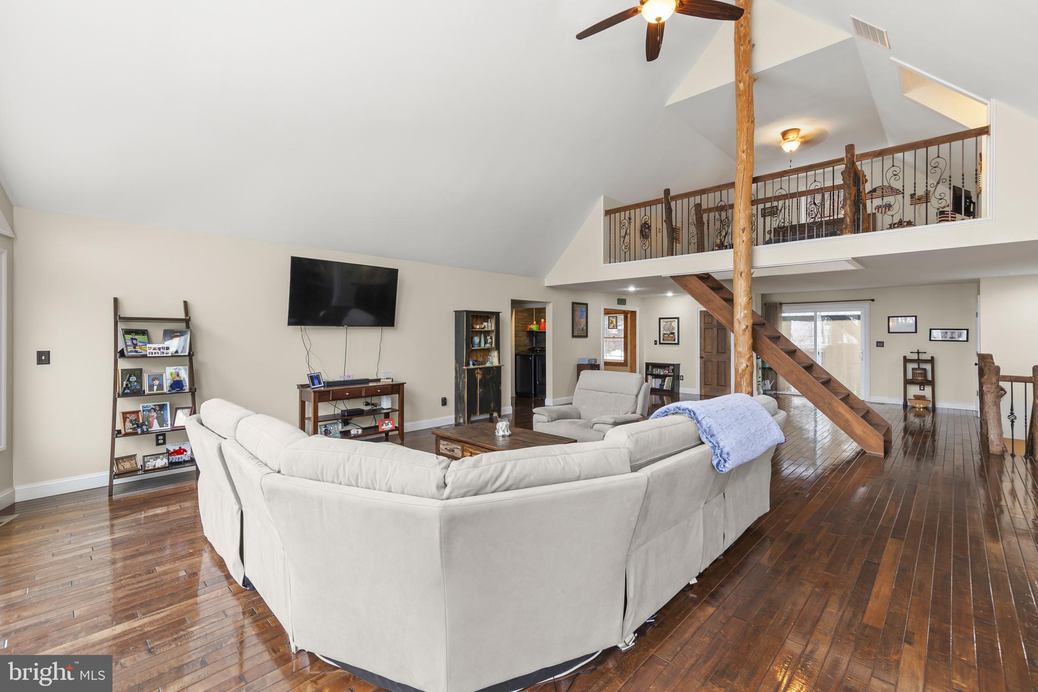 ESTATES AT CLAYTONS REST - Residential