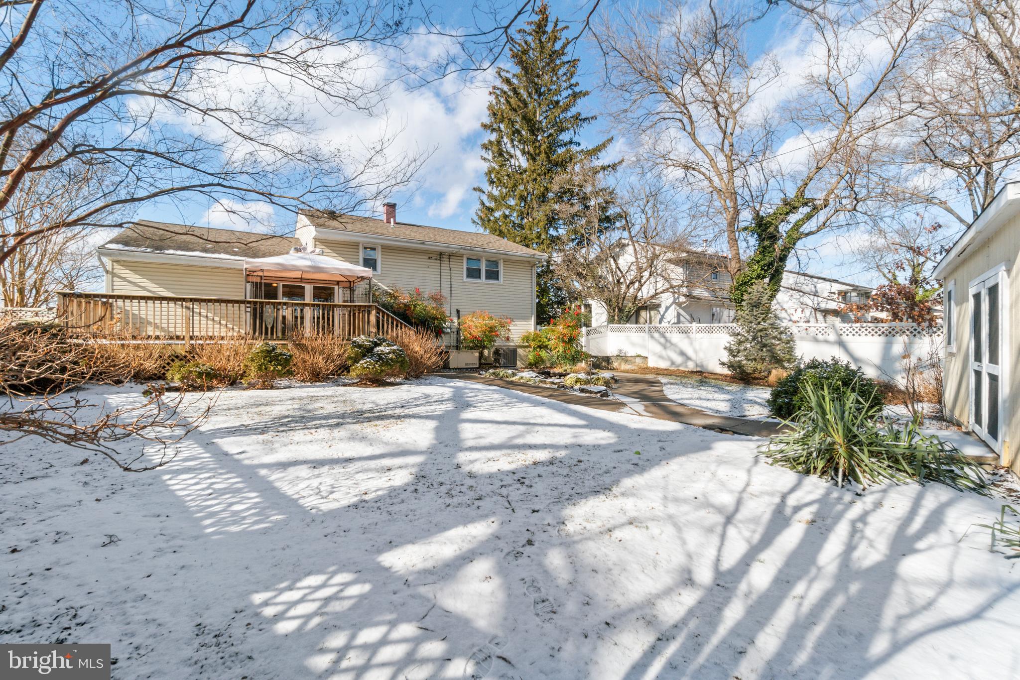 ORCHARD HILLS - Residential