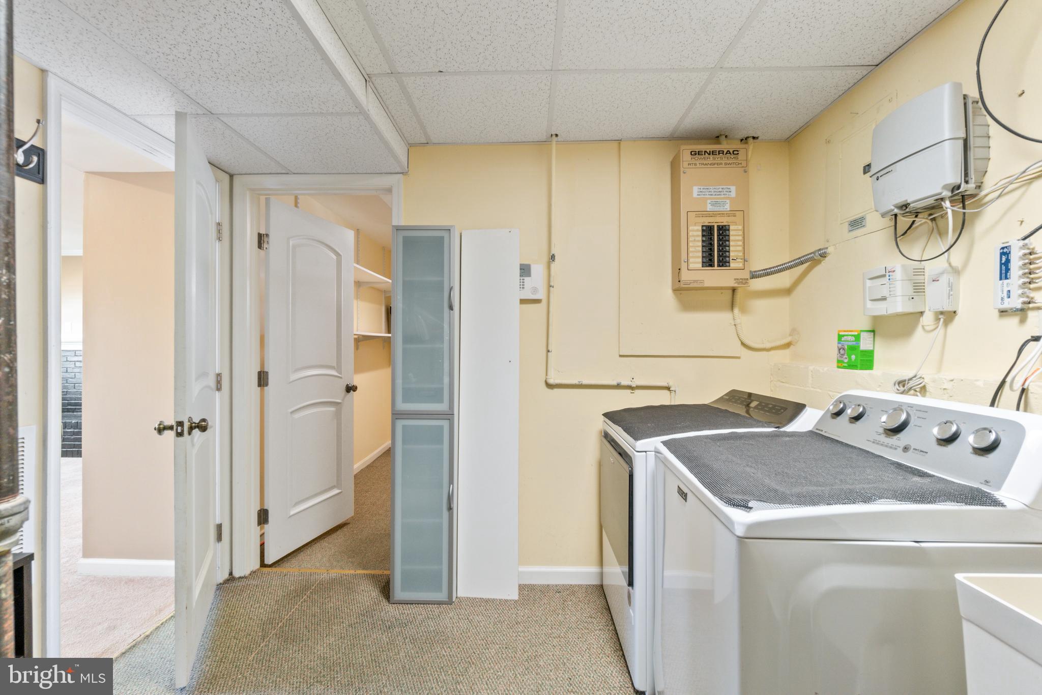 ORCHARD HILLS - Residential