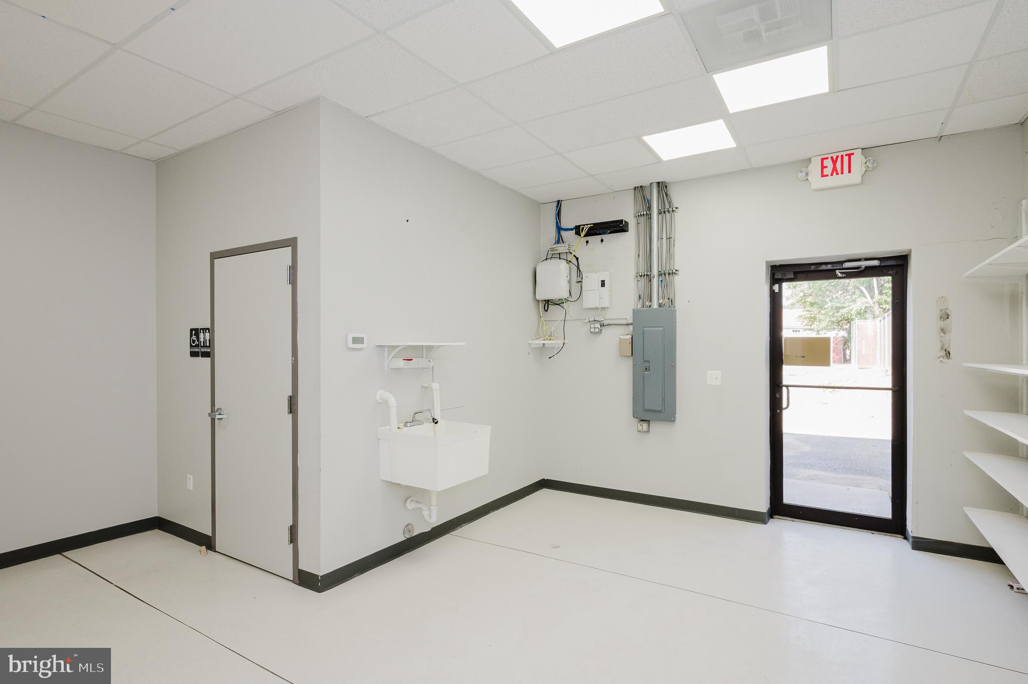 NONE AVAILABLE - Commercial Lease