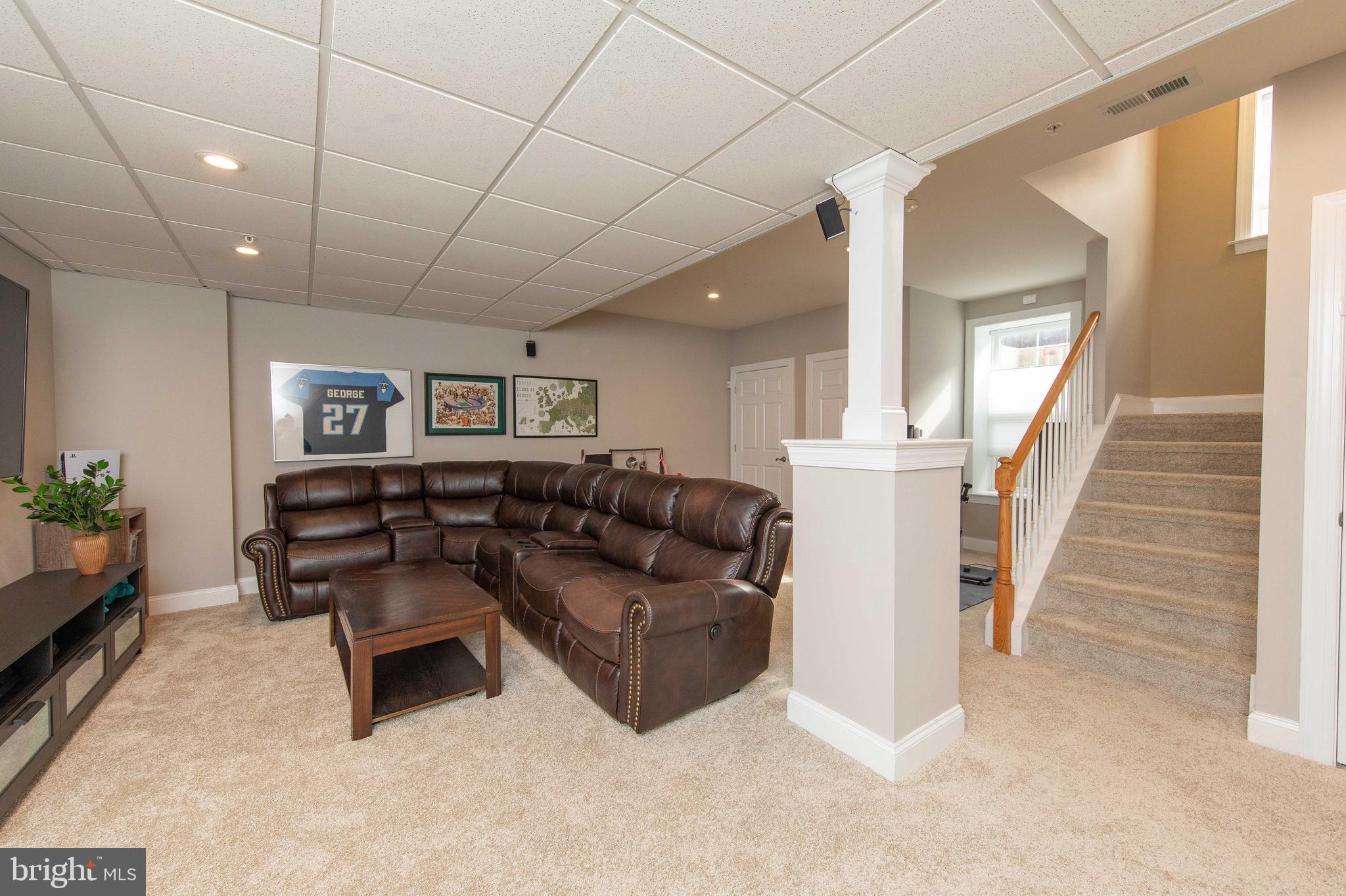 COLD POINT VILLAGE - Residential