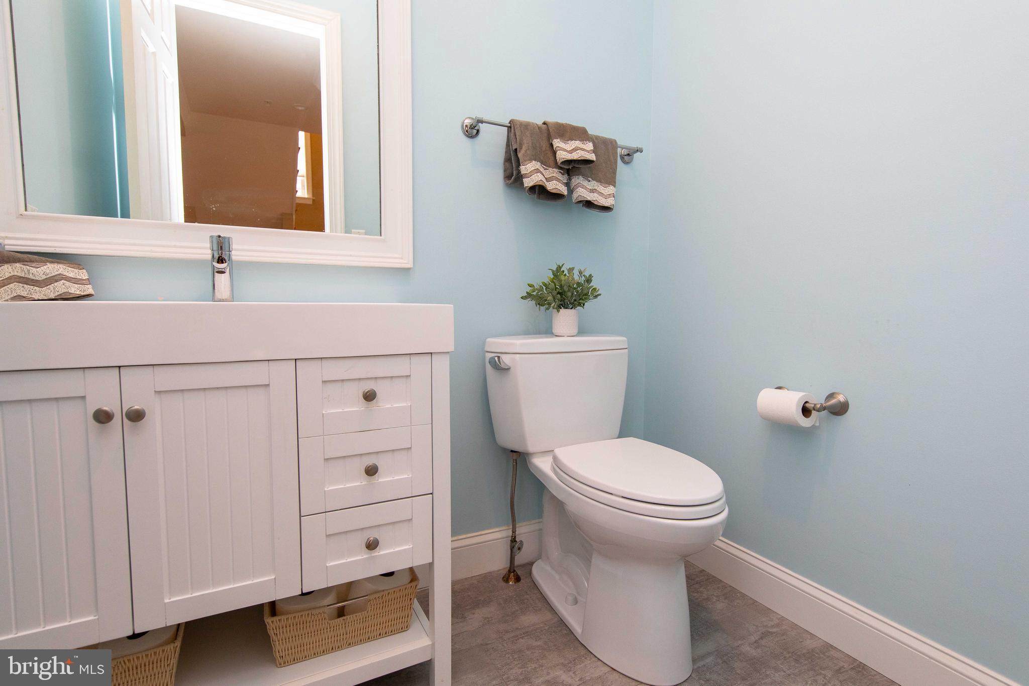 COLD POINT VILLAGE - Residential