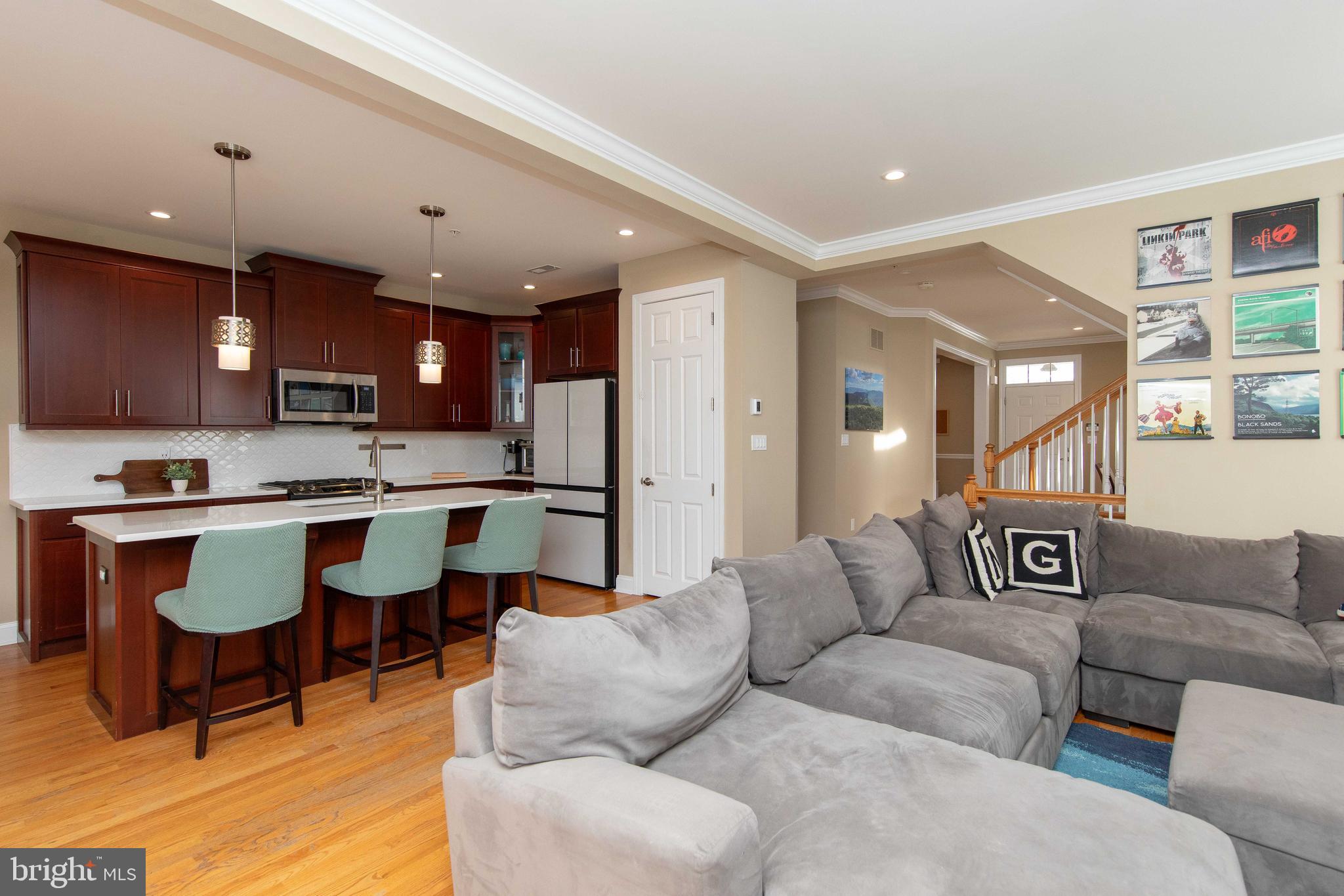 COLD POINT VILLAGE - Residential