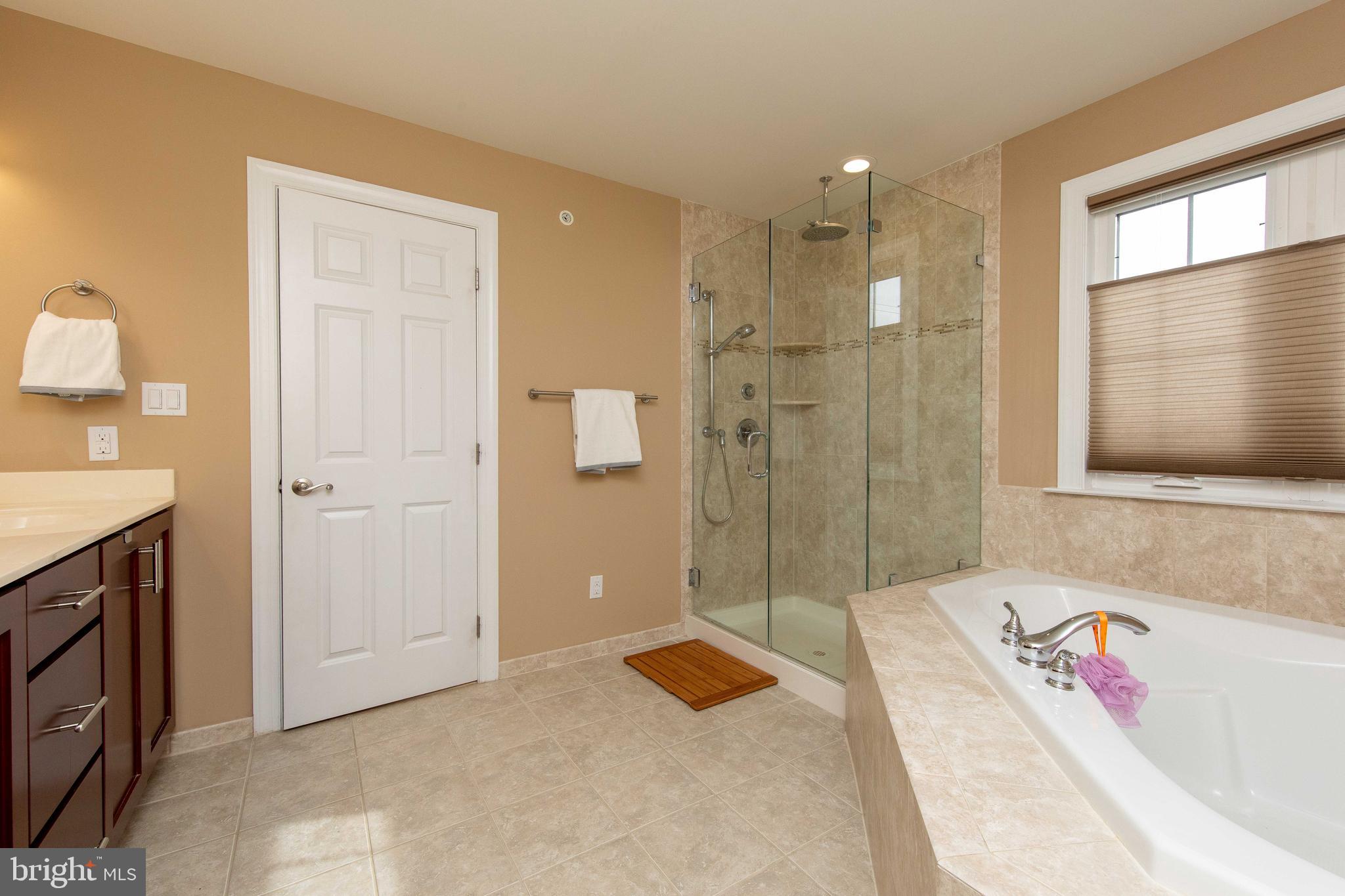 COLD POINT VILLAGE - Residential