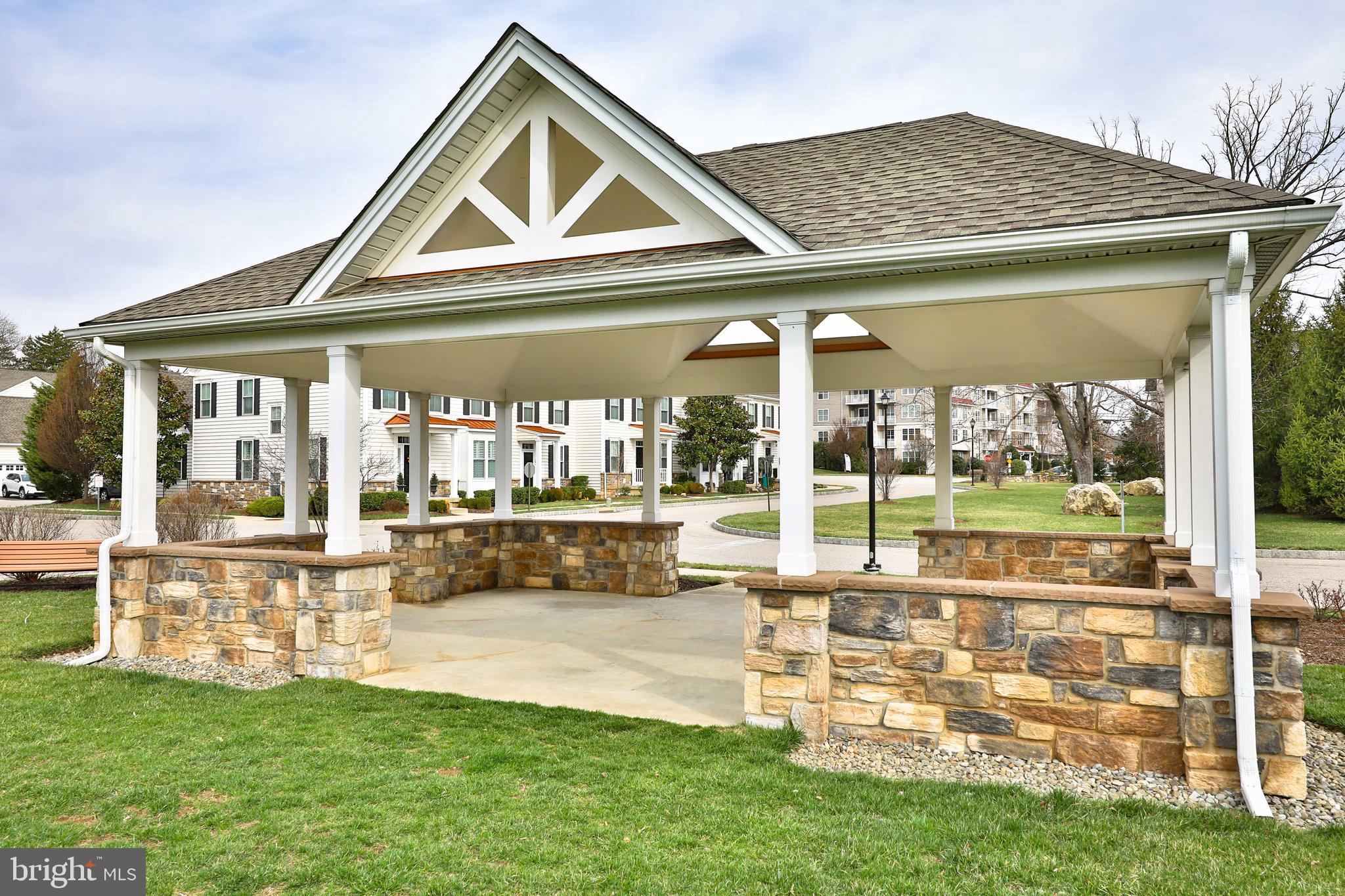 COLD POINT VILLAGE - Residential