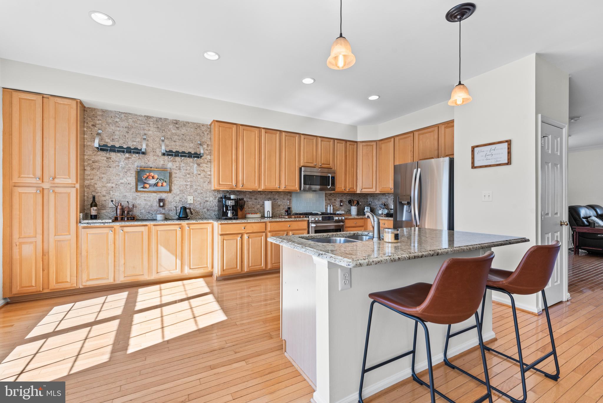 NORTHLAKE - Residential