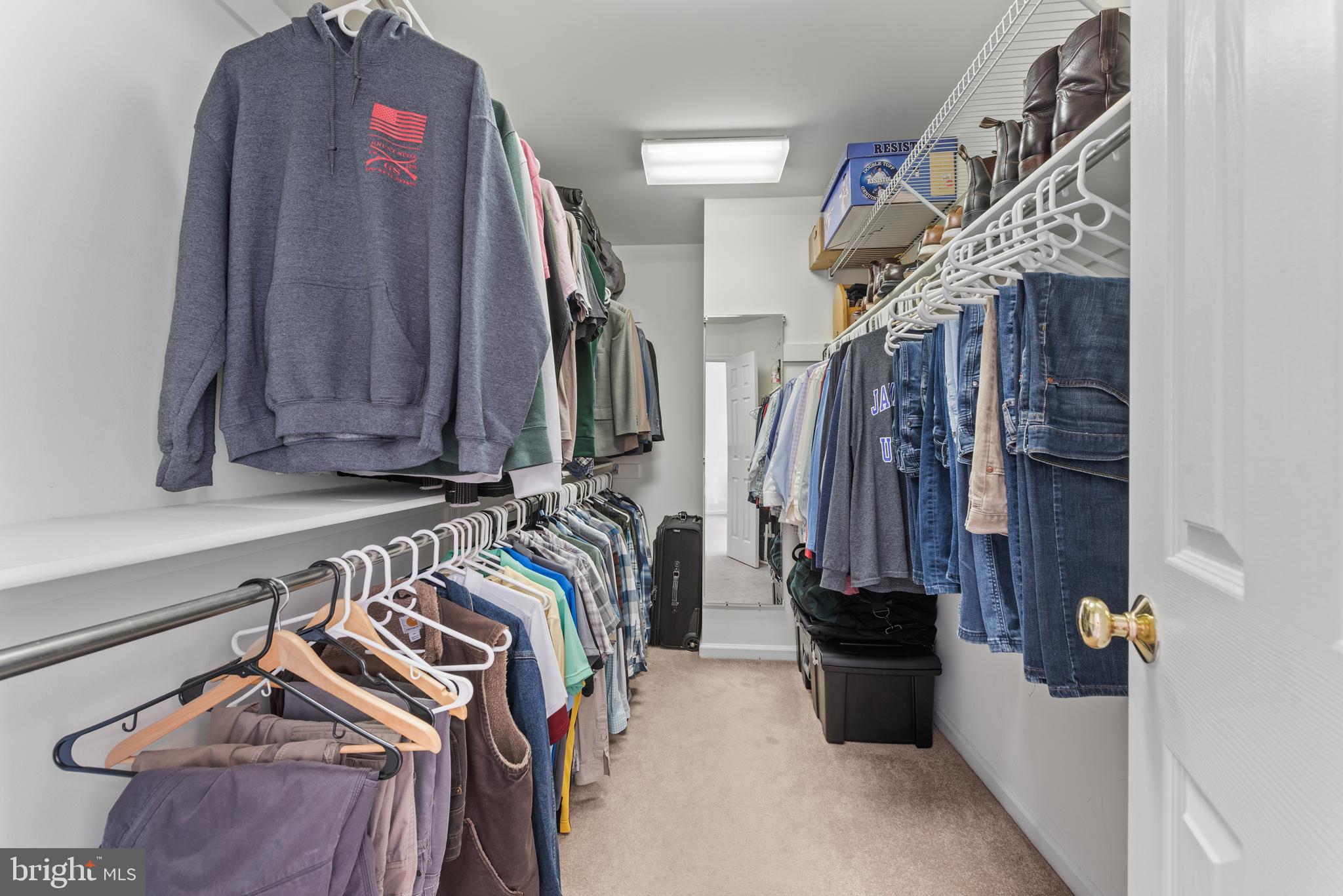 NORTHLAKE - Residential