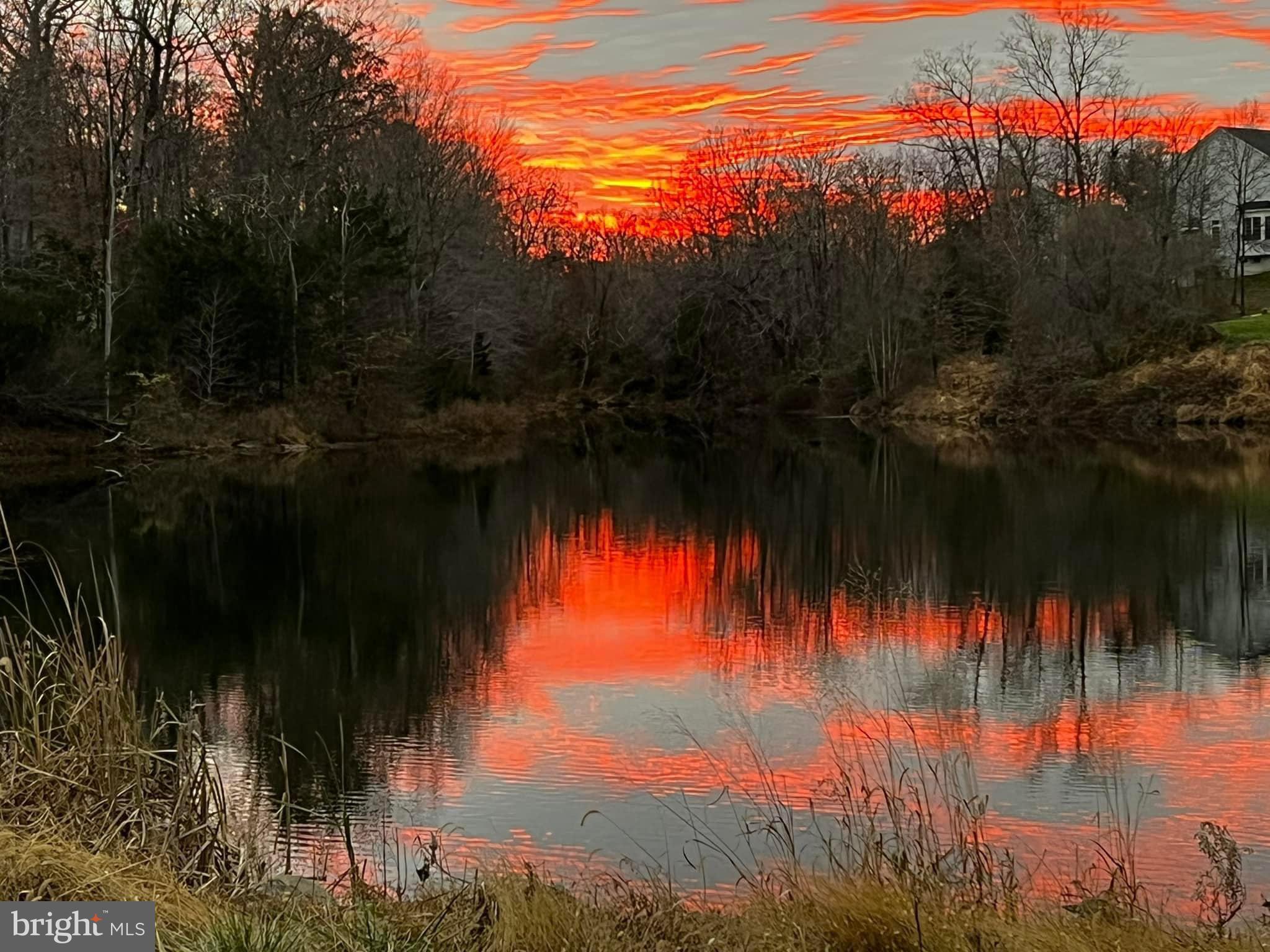 NORTHLAKE - Residential