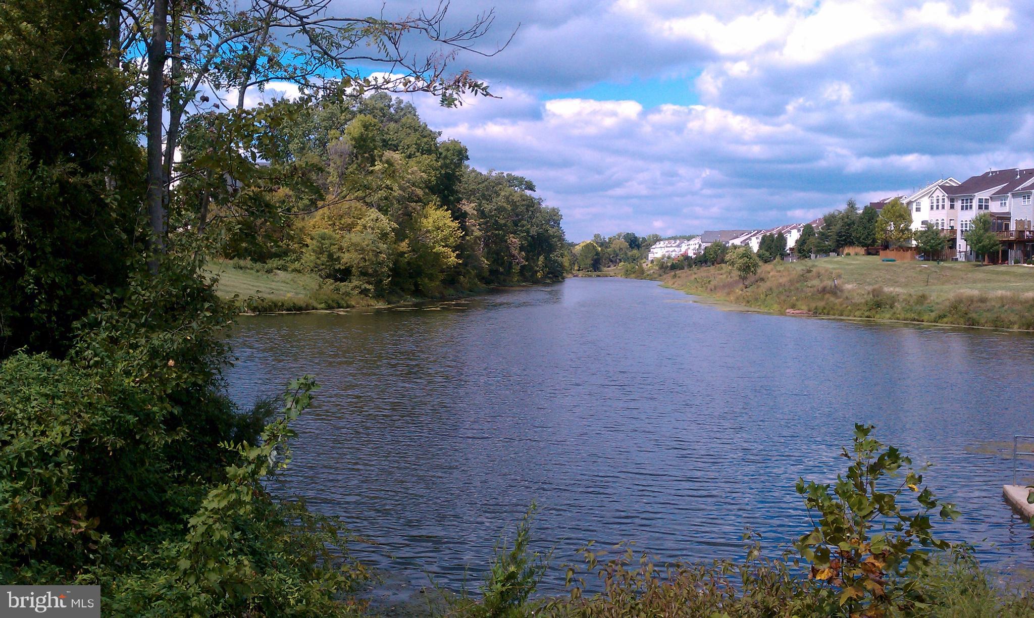 NORTHLAKE - Residential