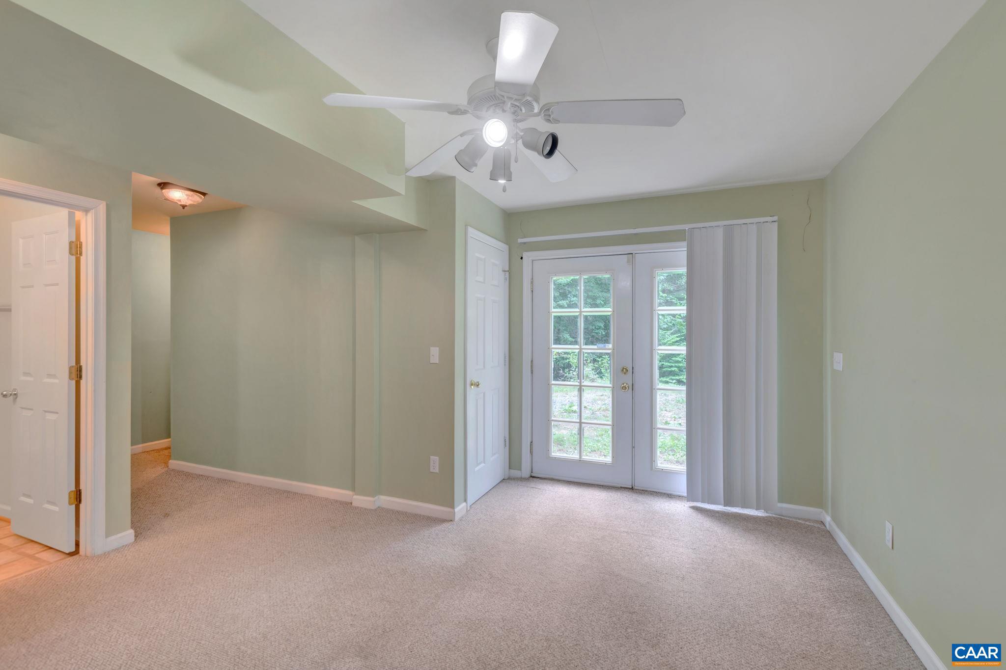 LAKE MONTICELLO - Residential