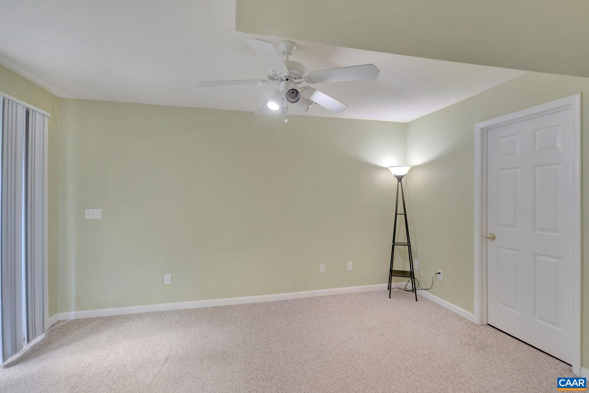 LAKE MONTICELLO - Residential