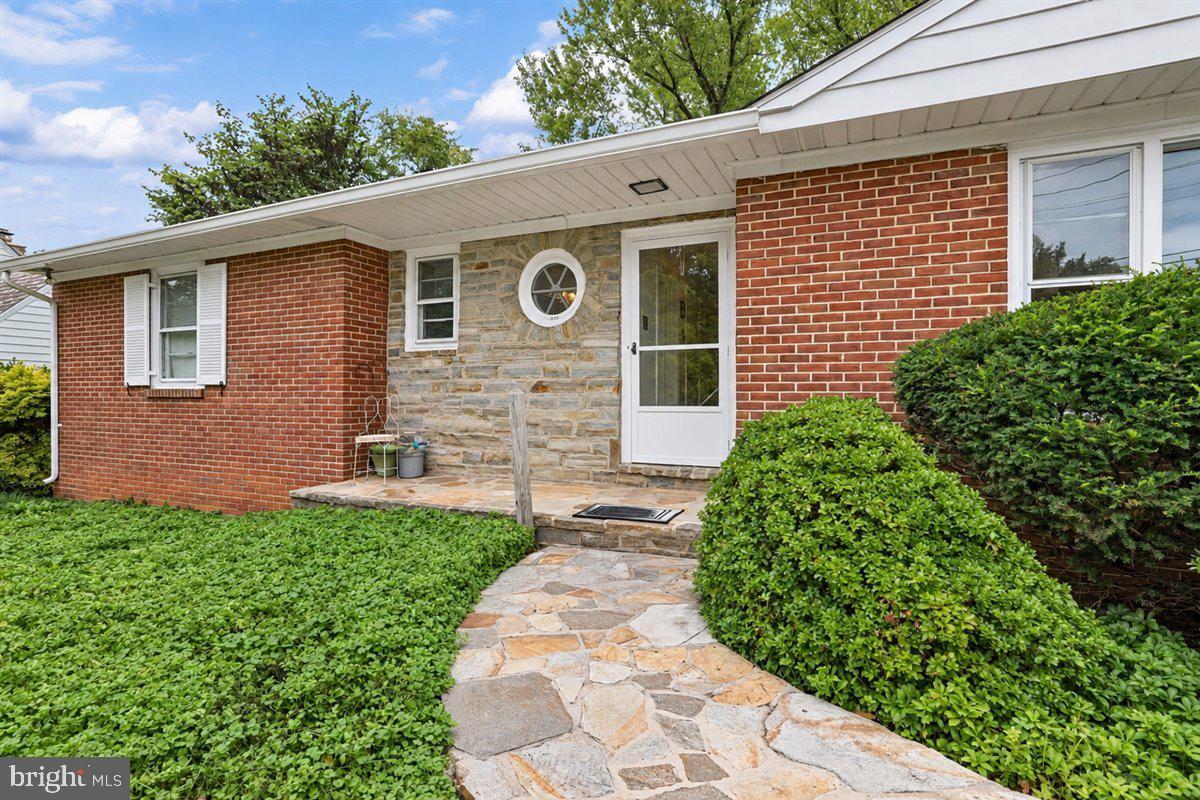 1221 DULANEY VALLEY ROAD