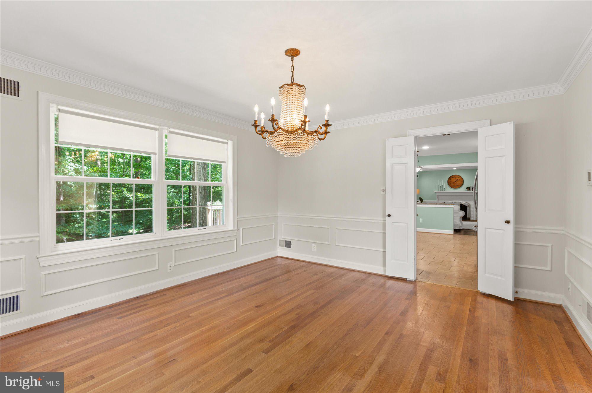 MCAULEY PARK - Residential