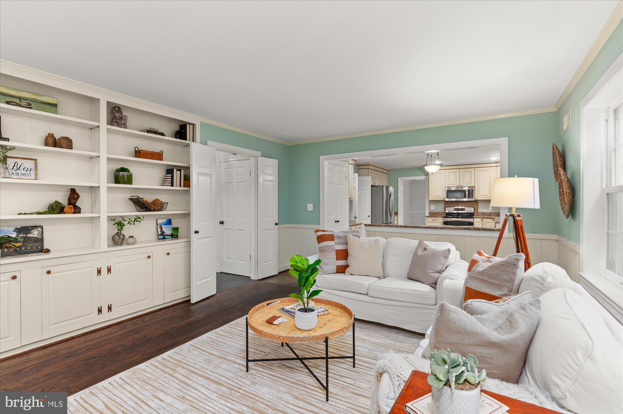 MCAULEY PARK - Residential