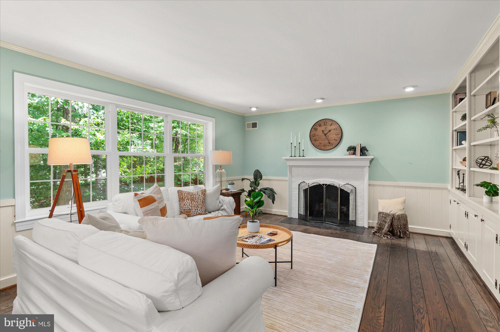 MCAULEY PARK - Residential