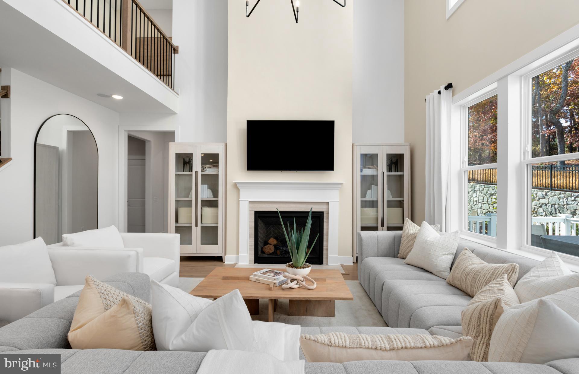 CATTAIL RUN - Residential