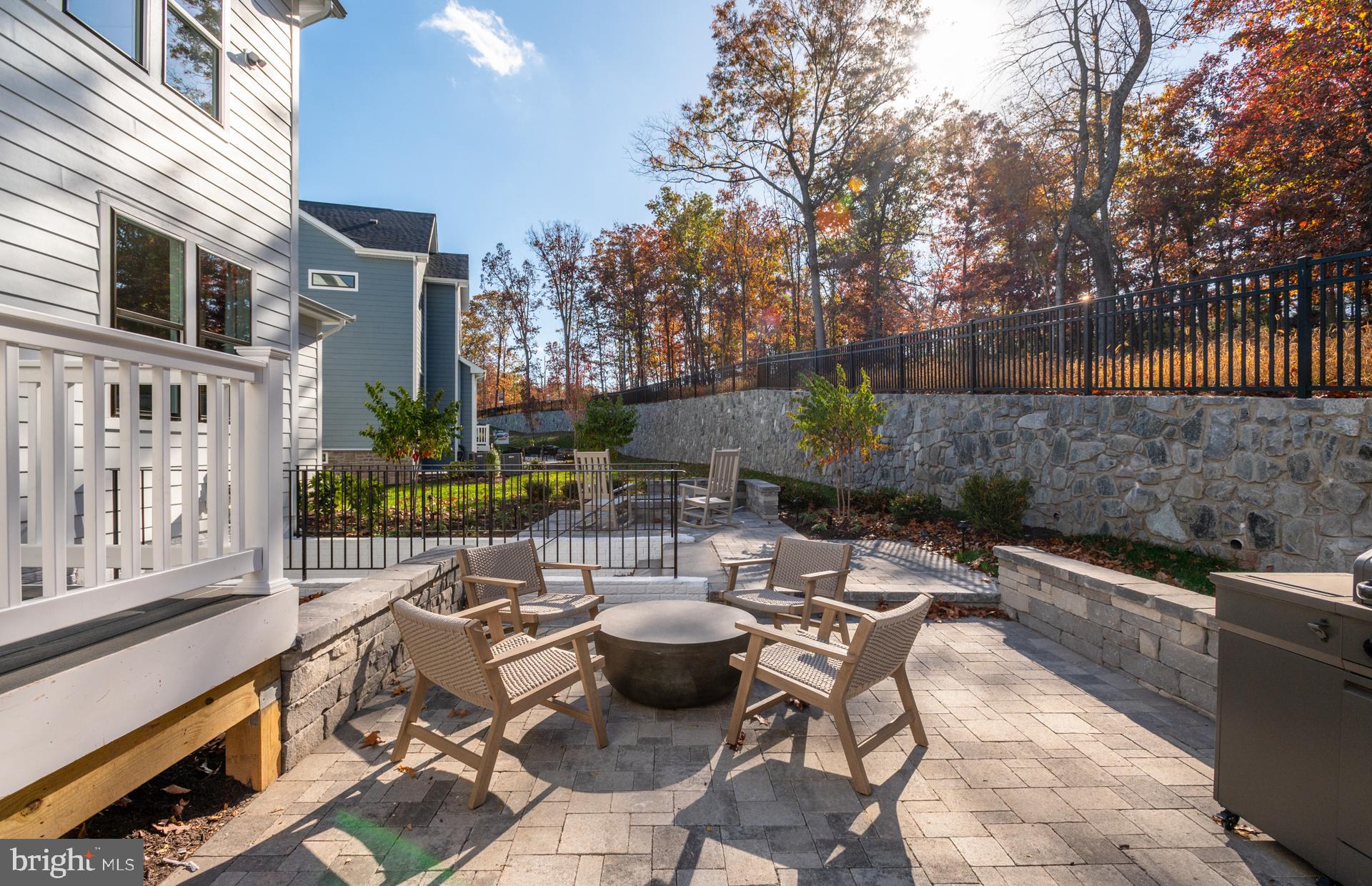 CATTAIL RUN - Residential