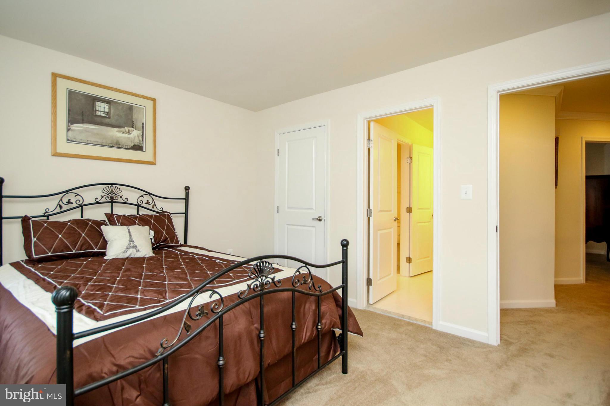 VILLAGE OF IDLEWILD - Residential