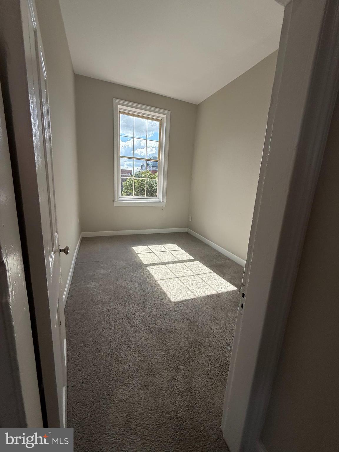 FREDERICKSBURG CITY - Residential Lease