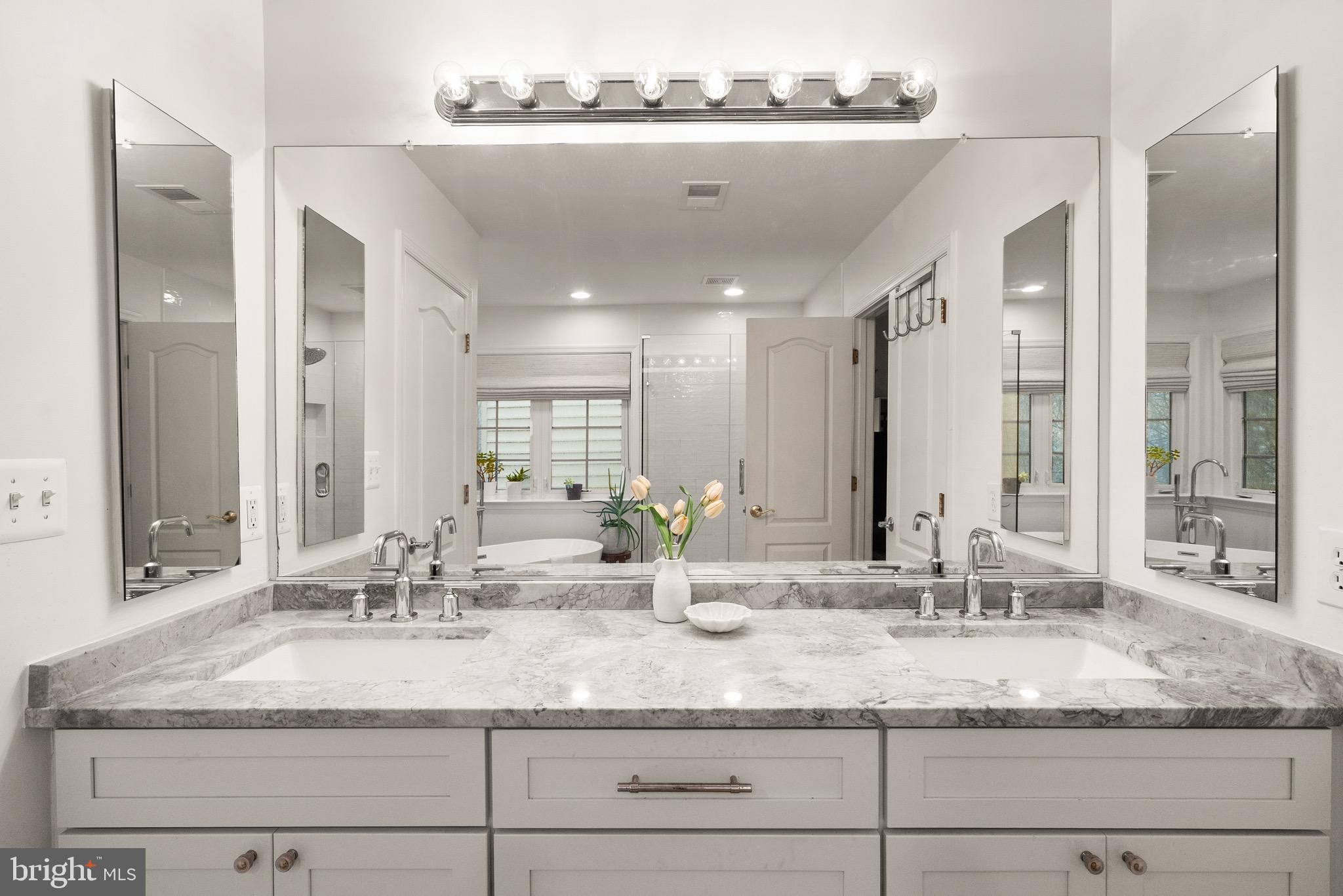 CYRANDALL VALLEY - Residential