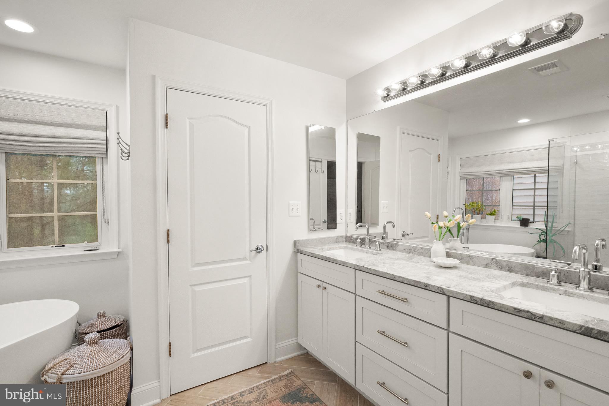 CYRANDALL VALLEY - Residential