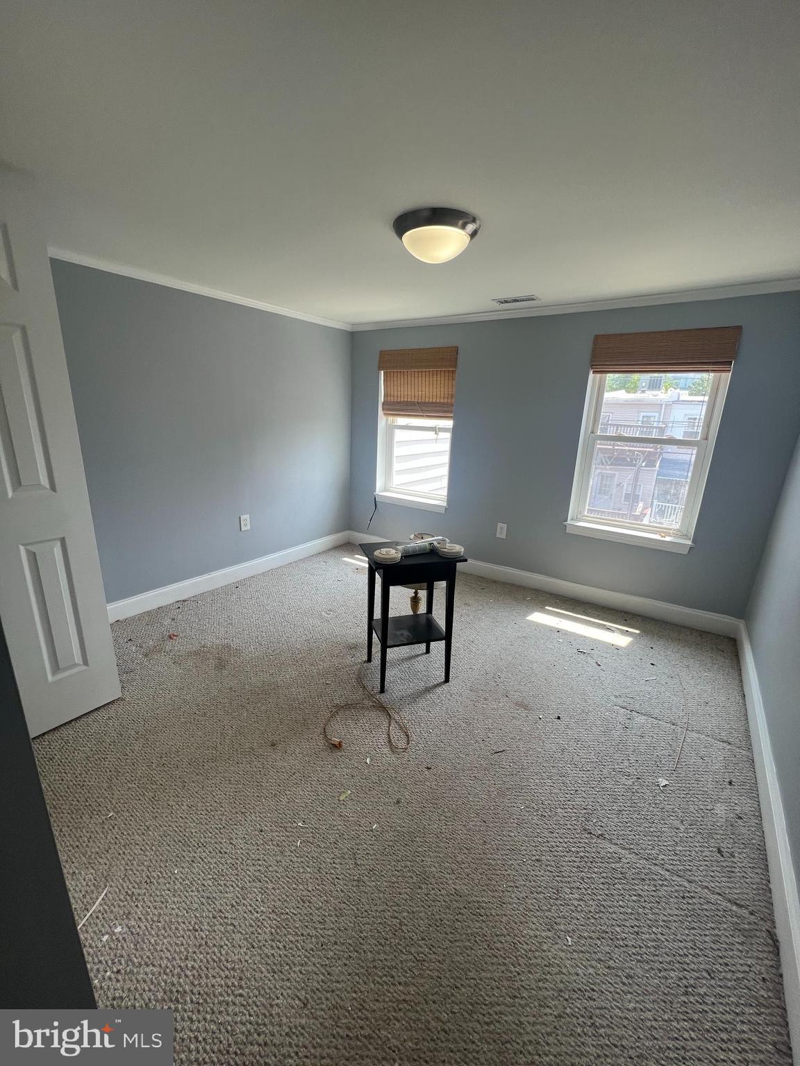 LOCUST POINT - Residential