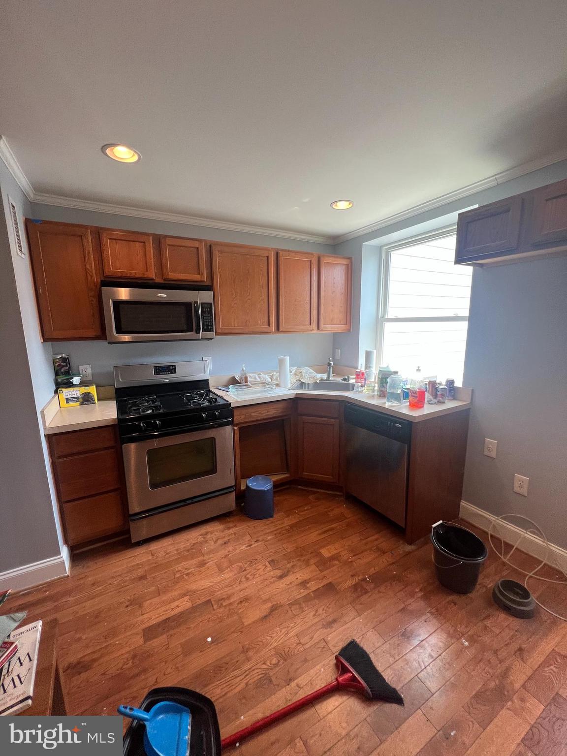 LOCUST POINT - Residential