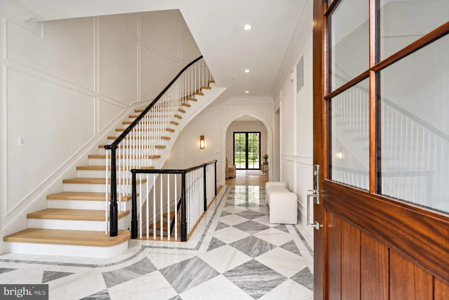 2934 Glover Drive NW, Washington, DC 20016