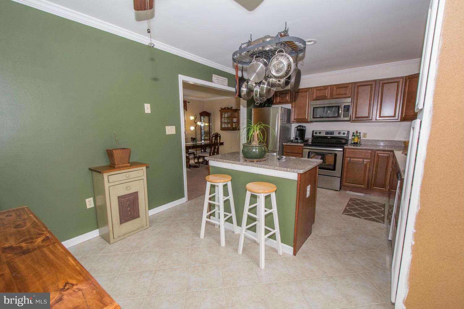 FOREST GREEN - Residential