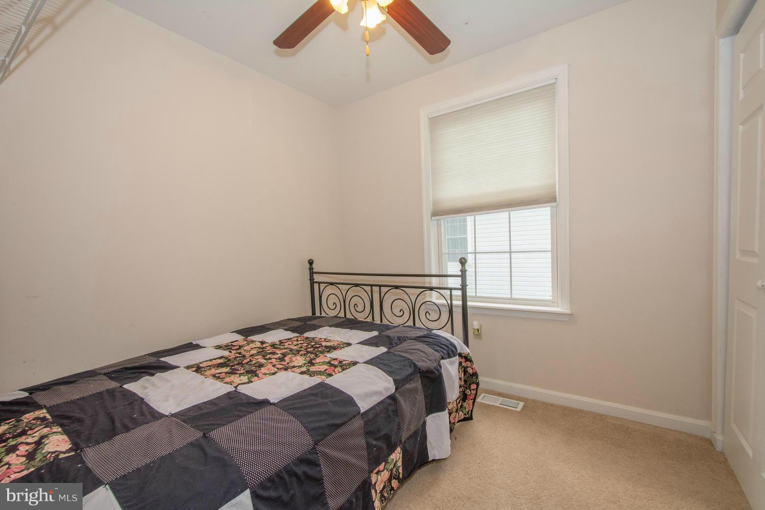 FOREST GREEN - Residential