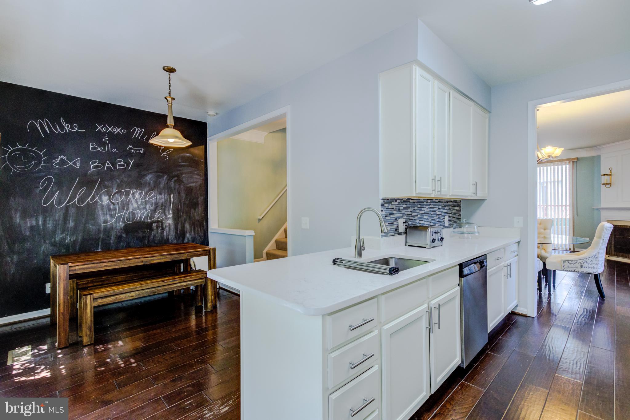 LINCOLNIA MEWS - Residential