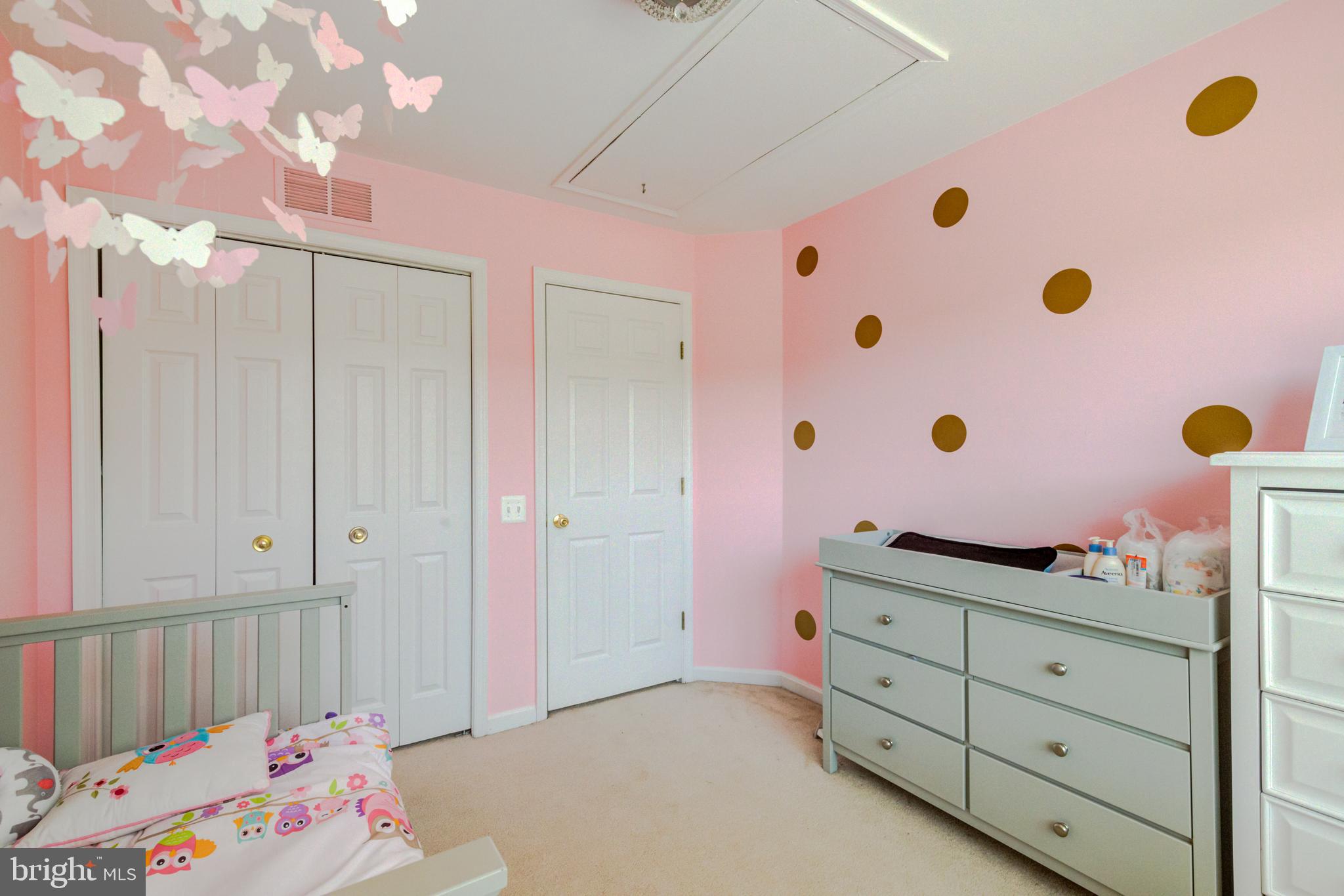 LINCOLNIA MEWS - Residential