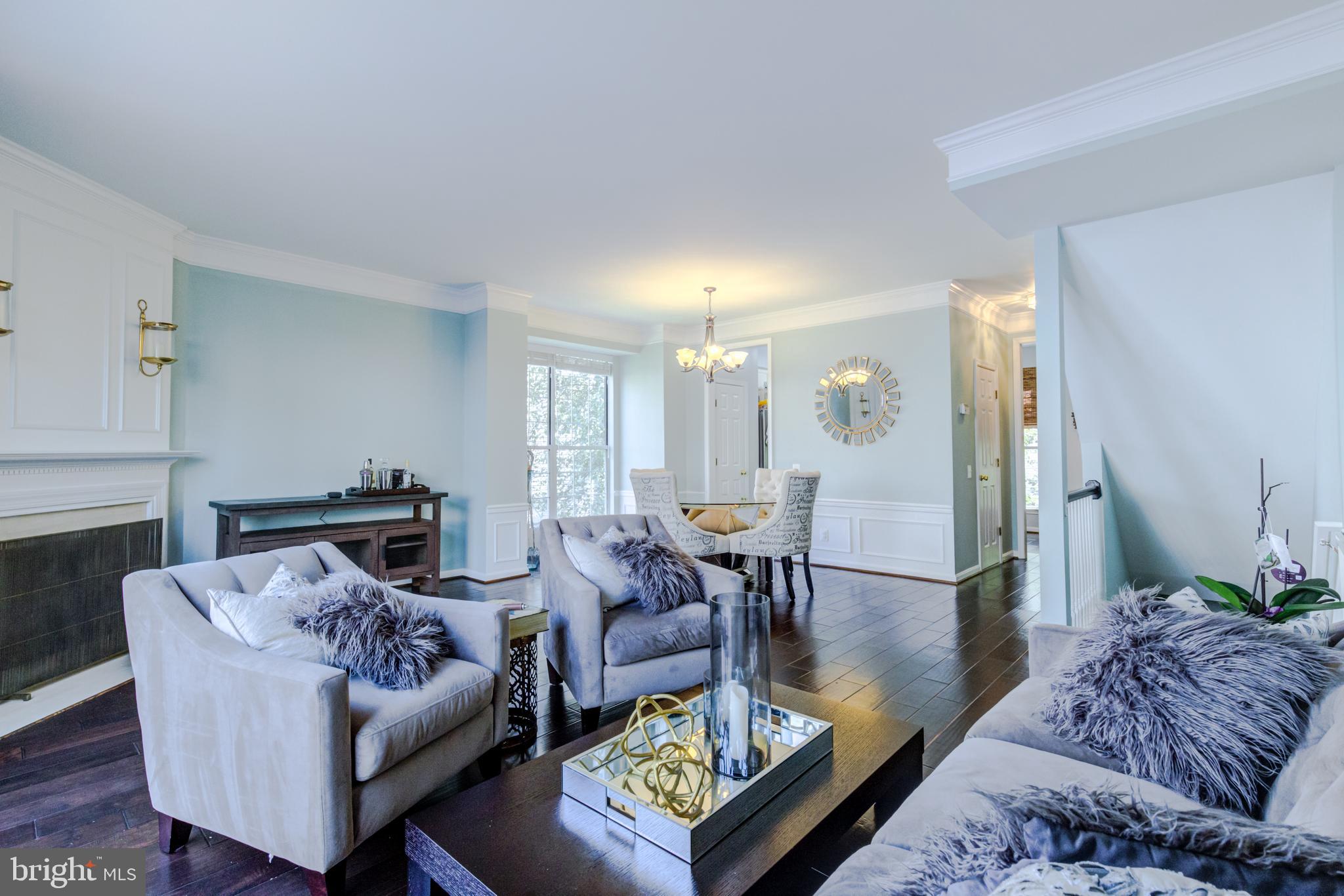 LINCOLNIA MEWS - Residential