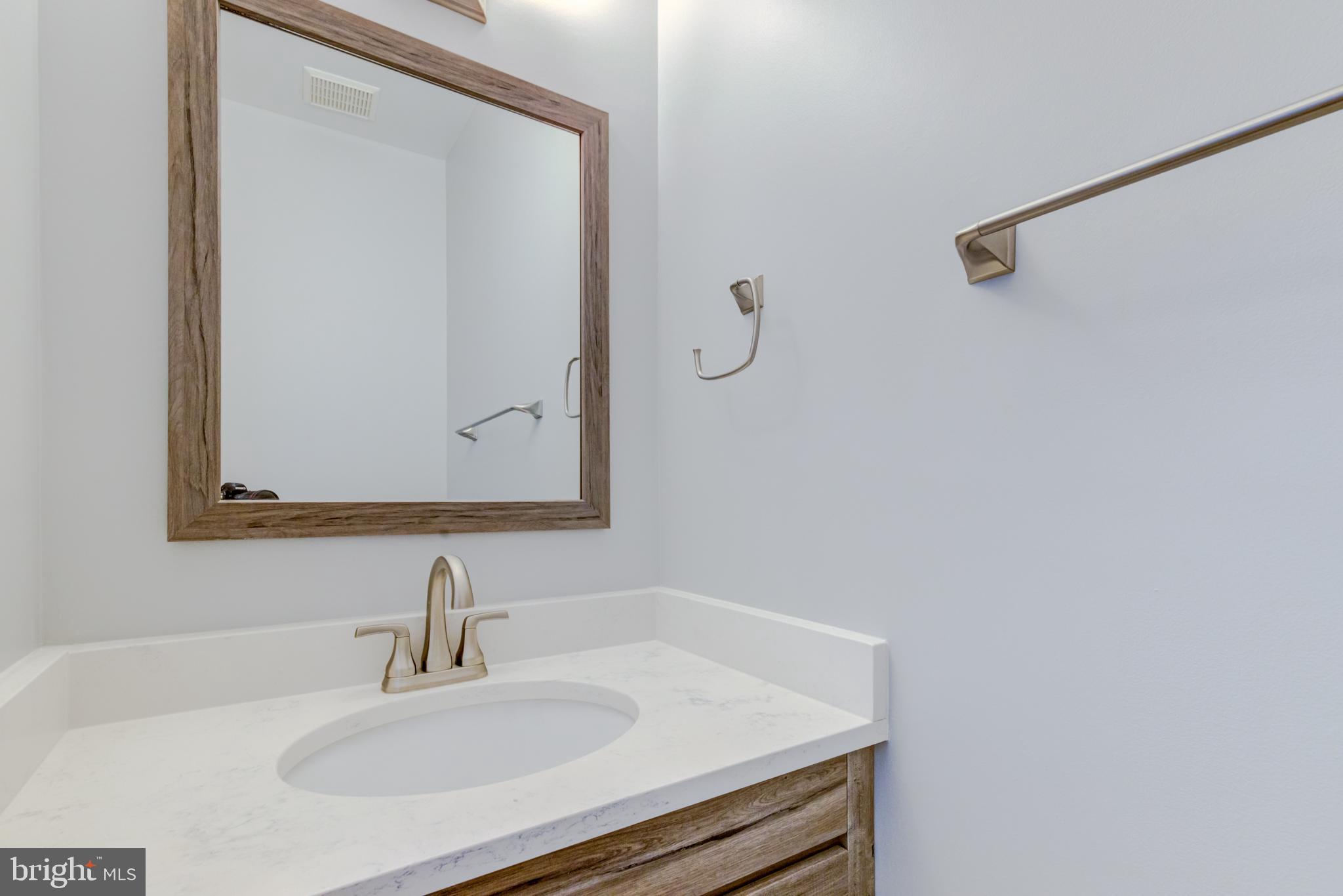 LINCOLNIA MEWS - Residential