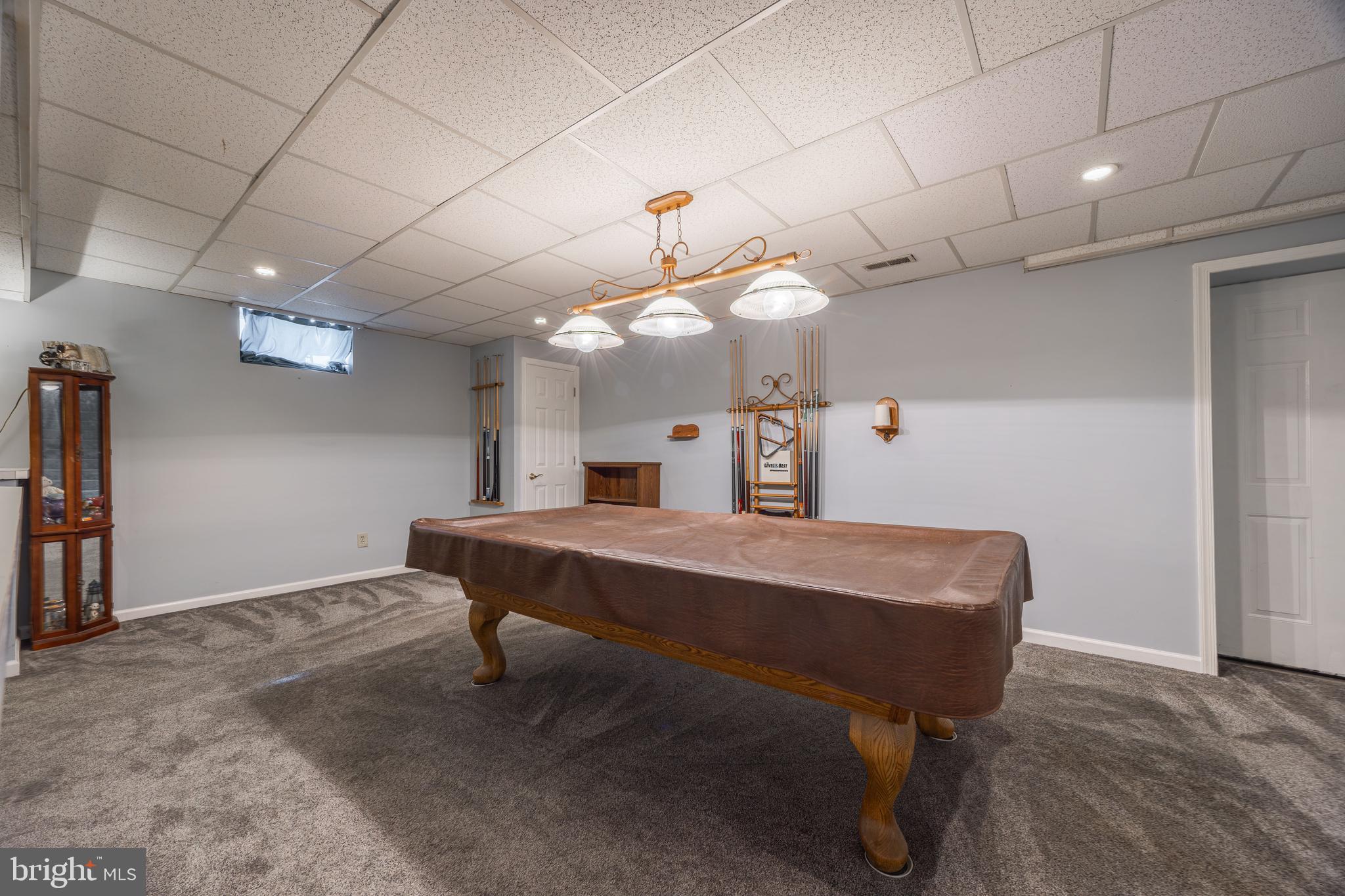 ROYAL EXCHANGE - Residential