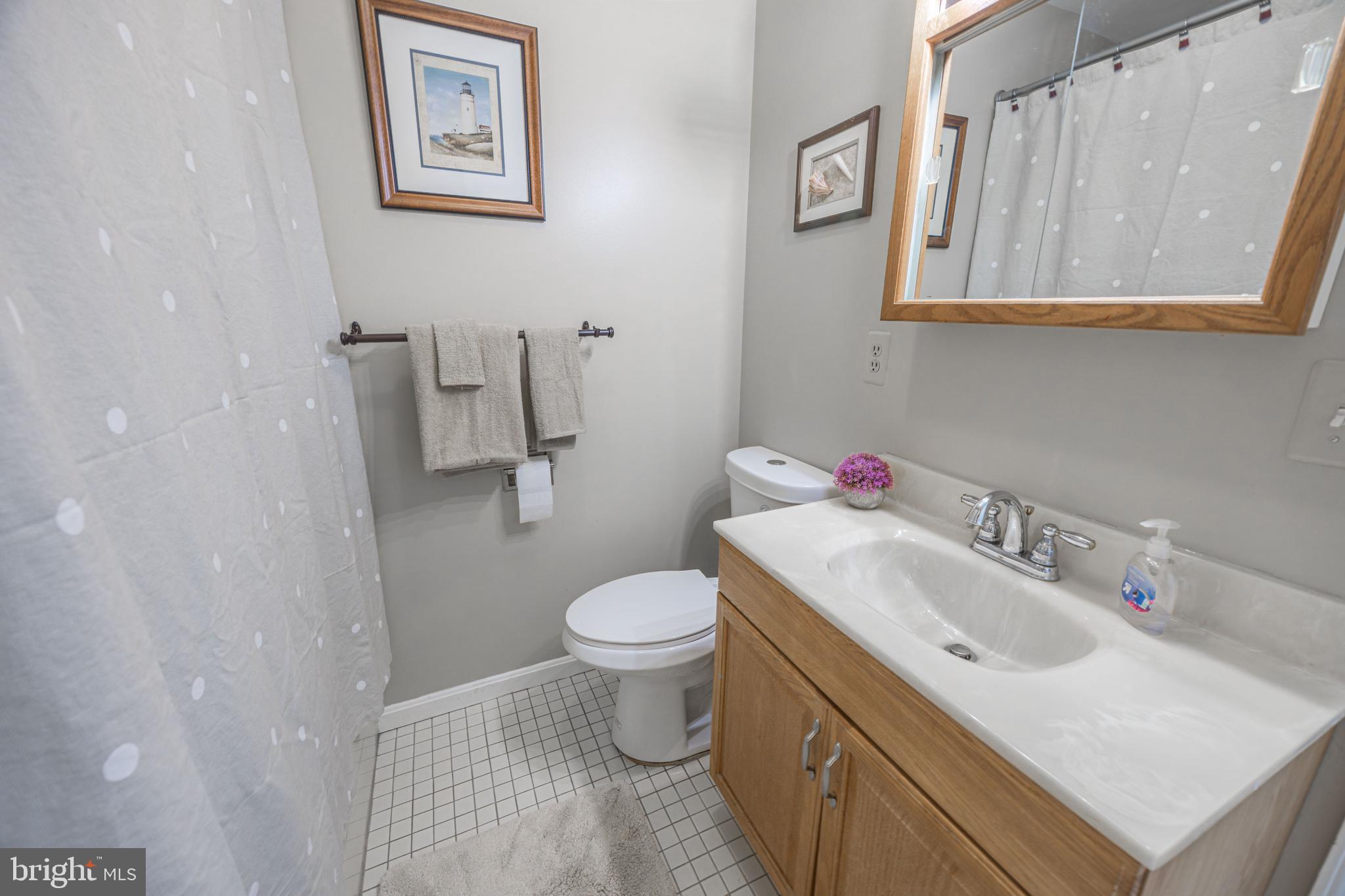 ROYAL EXCHANGE - Residential