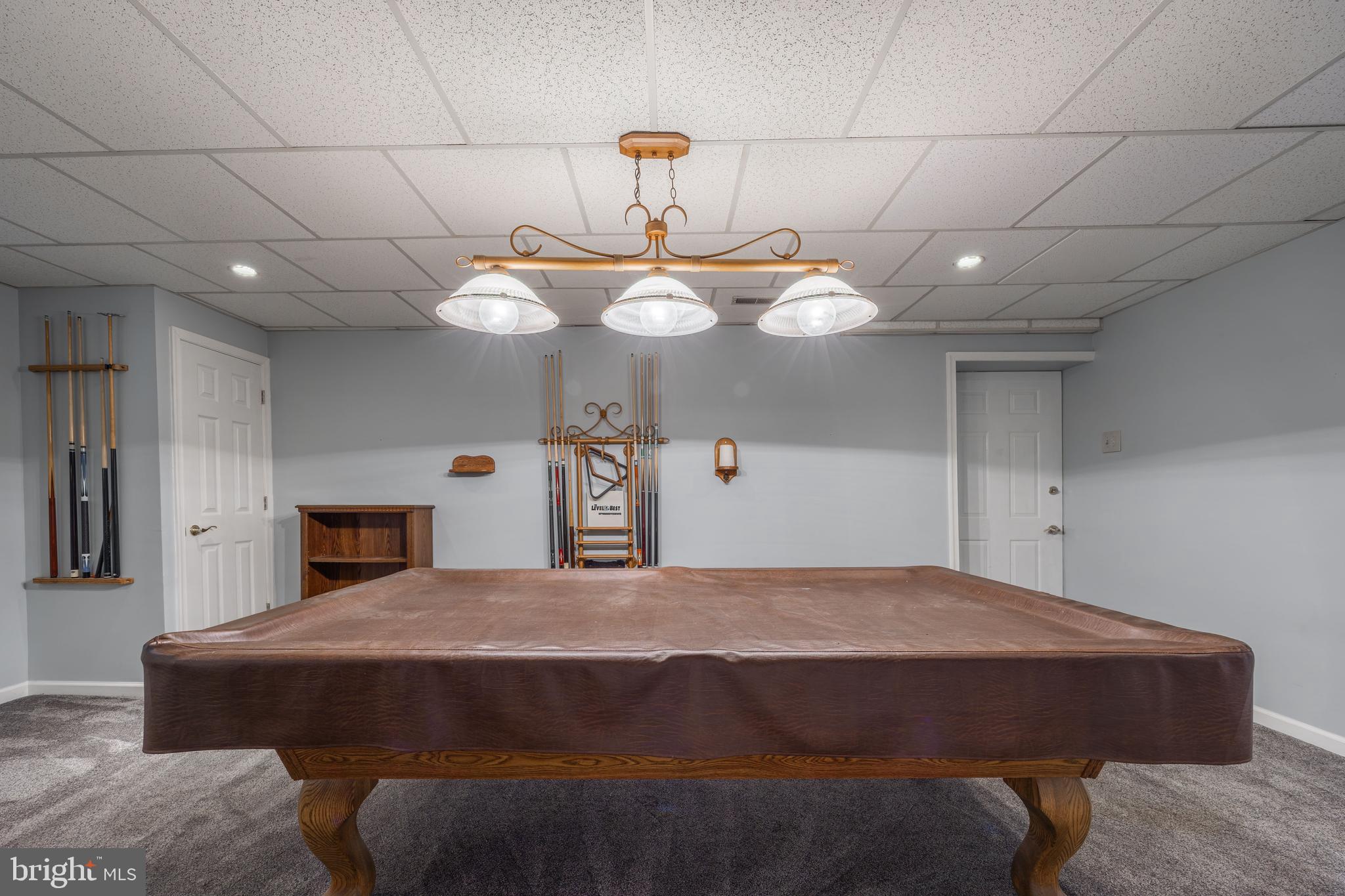 ROYAL EXCHANGE - Residential