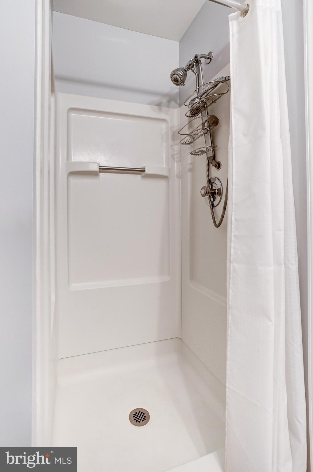 PENDERBROOK - Residential Lease