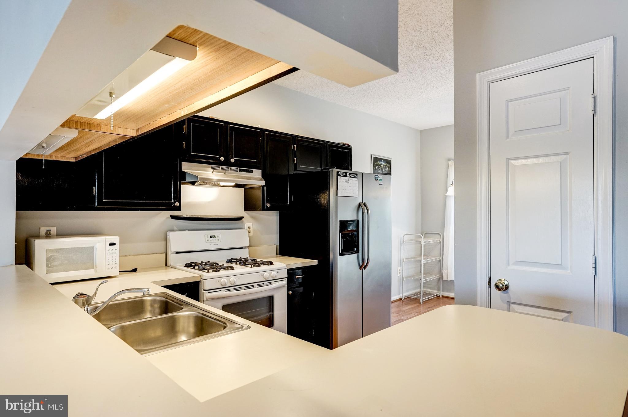 PENDERBROOK - Residential Lease