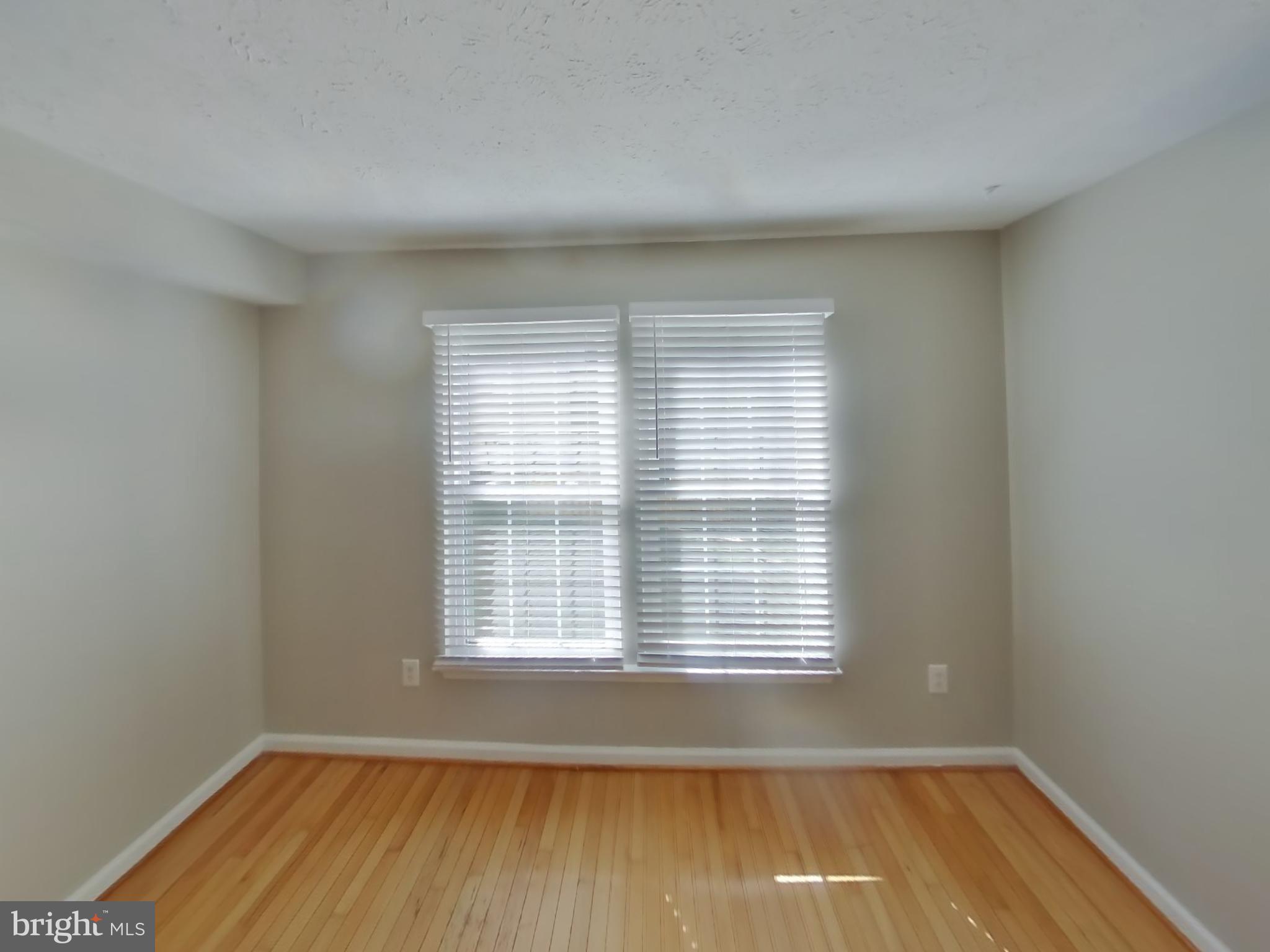 OWINGS MILLS - Residential Lease