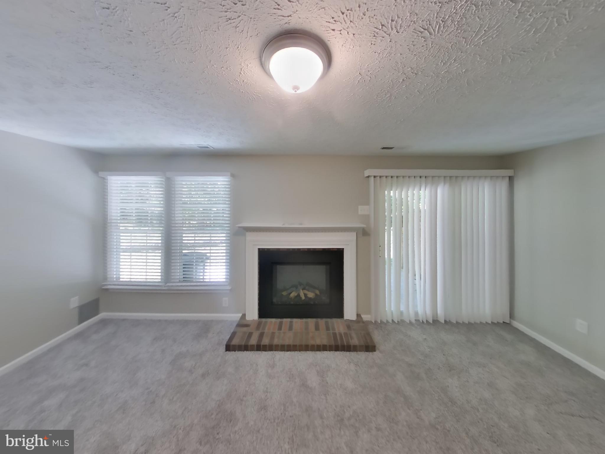 OWINGS MILLS - Residential Lease