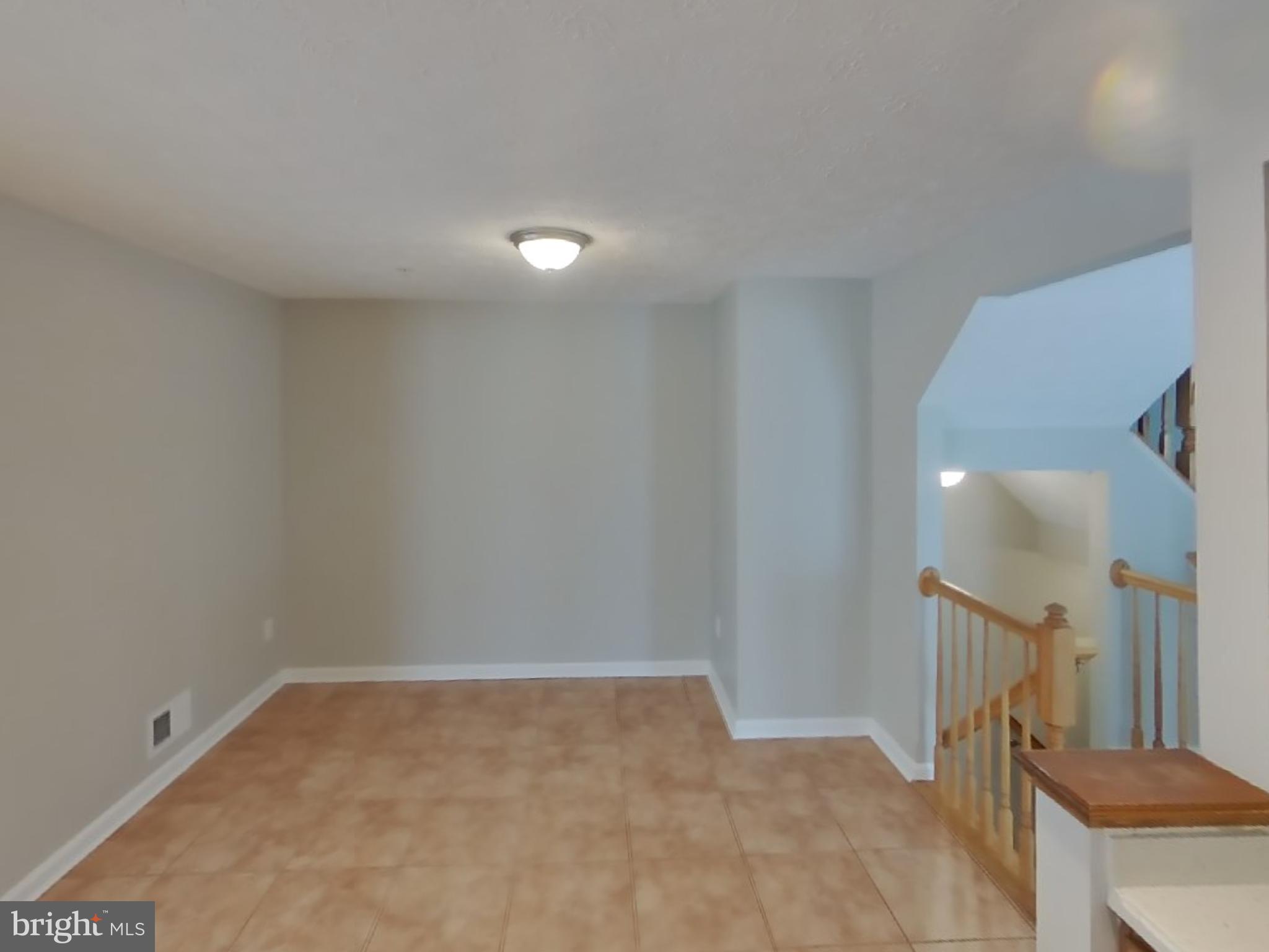 OWINGS MILLS - Residential Lease