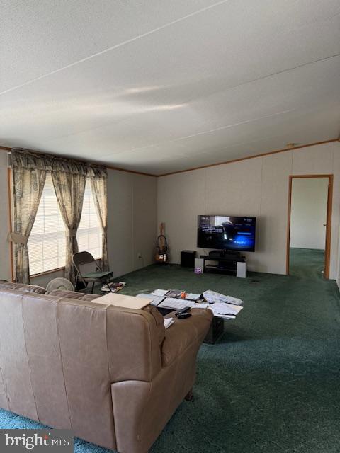 LAKESIDE VILLAGE - Residential