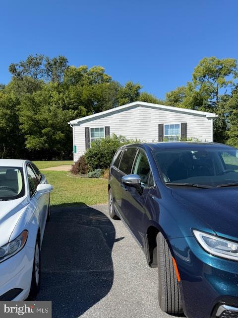 LAKESIDE VILLAGE - Residential