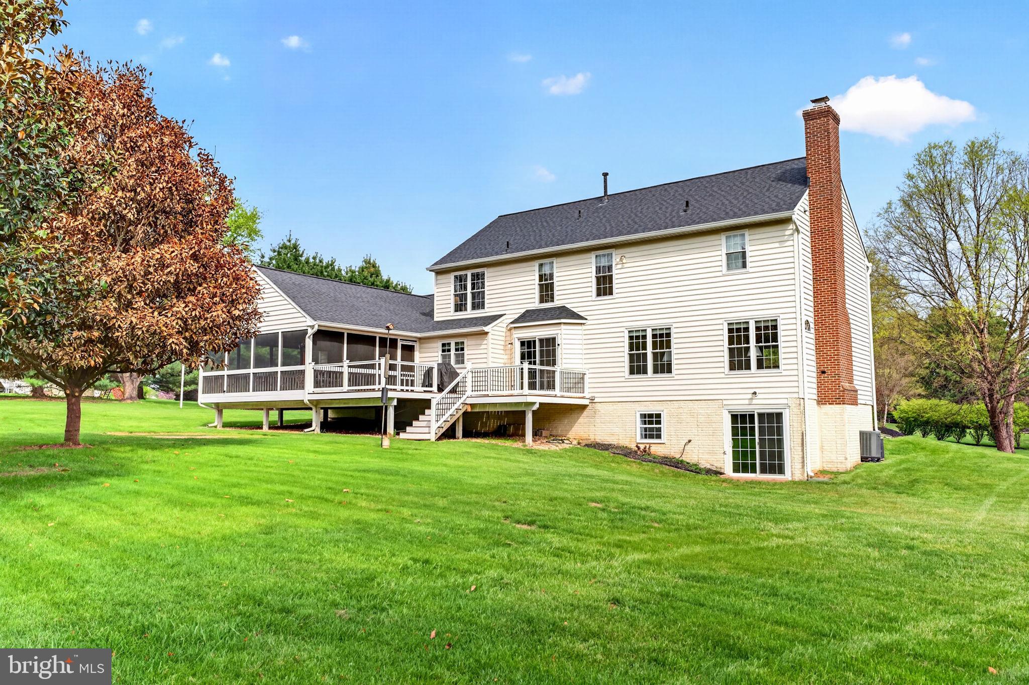 CARRIAGE MILL FARMS - Residential