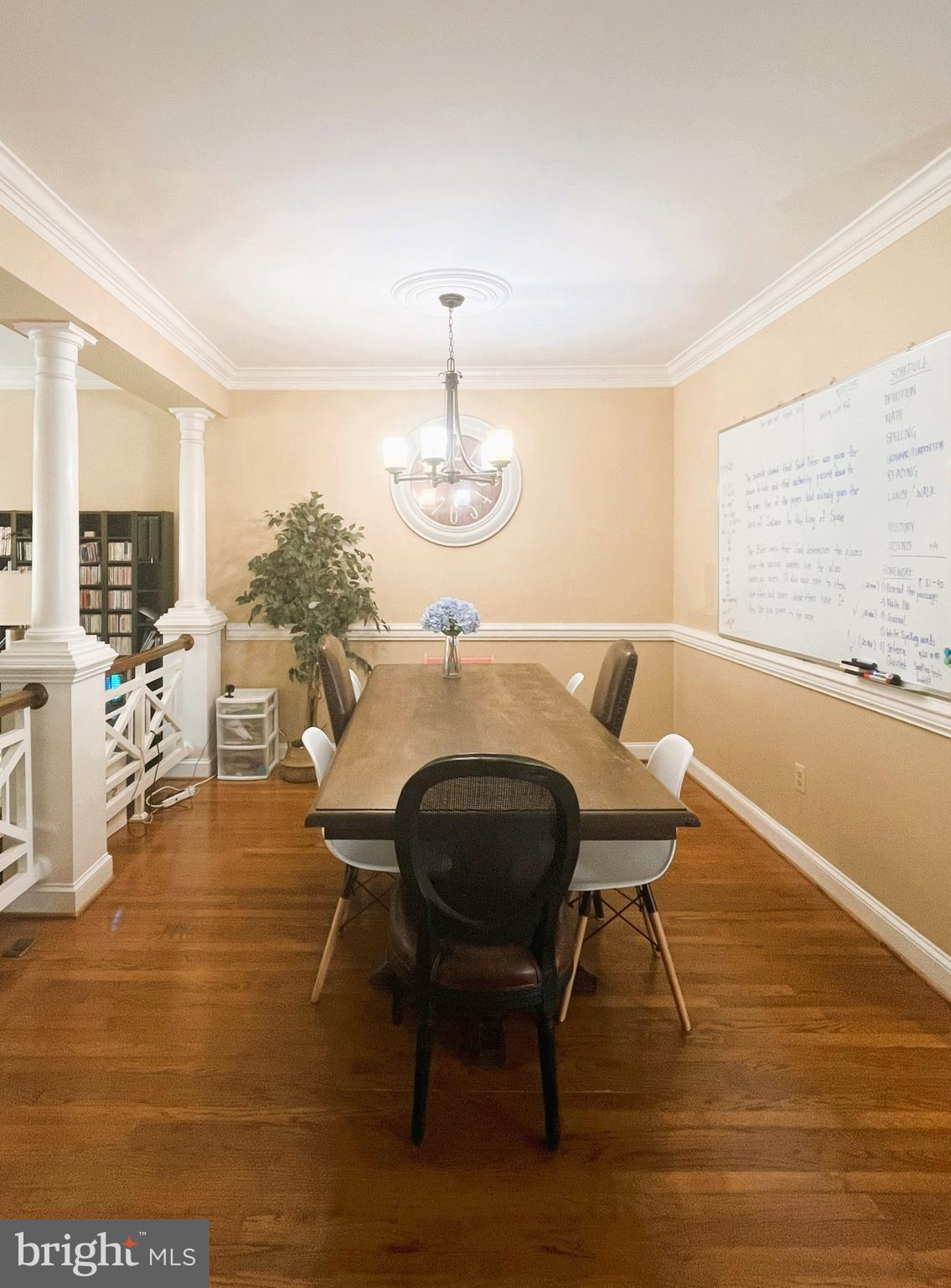 COURTHOUSE WOODS - Residential Lease